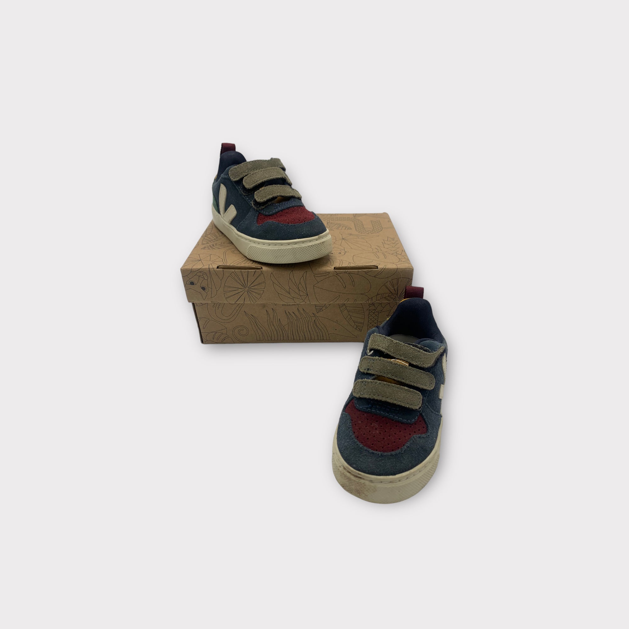 Veja taille 25 new arrivals