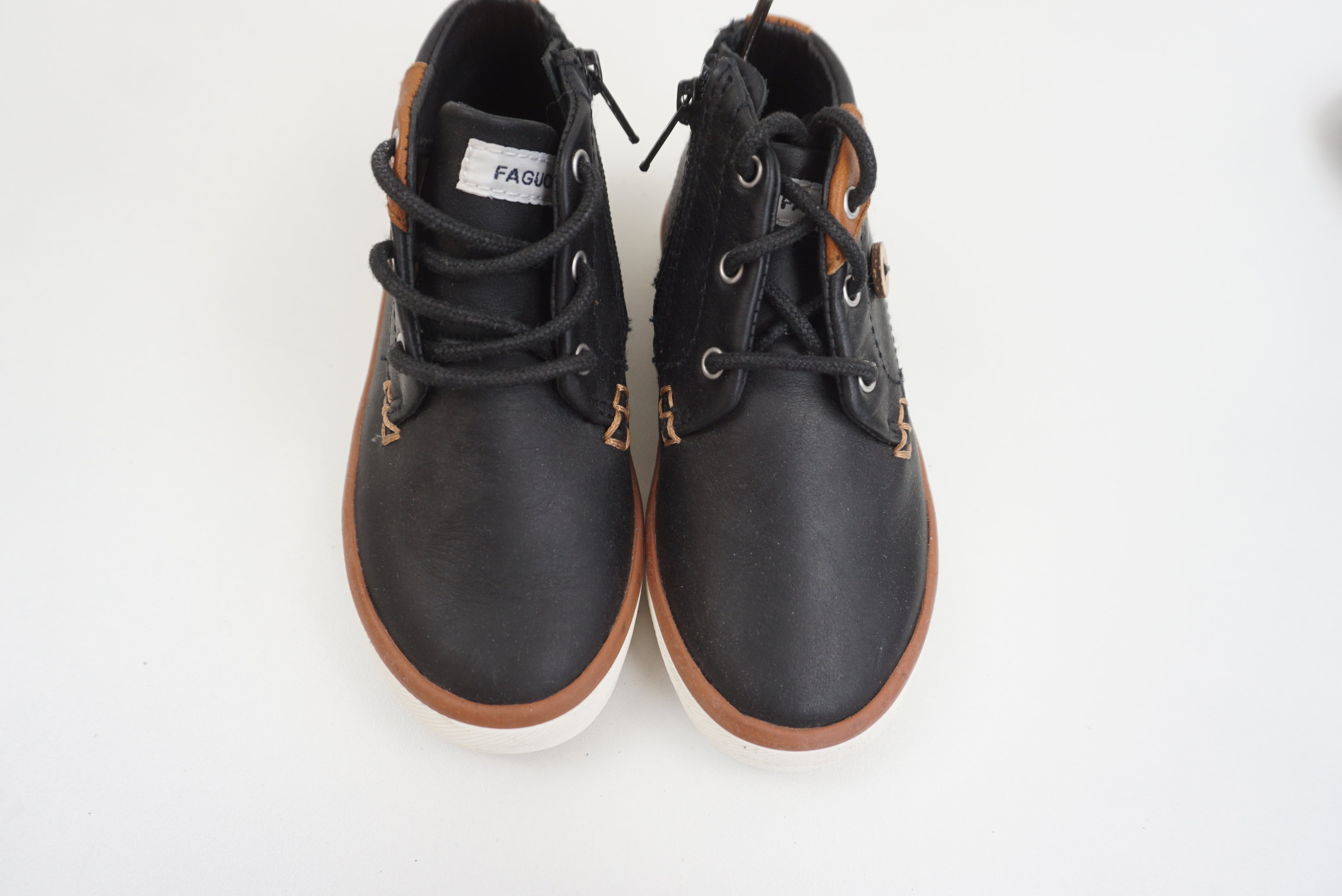 Chaussures Multicolore - 24