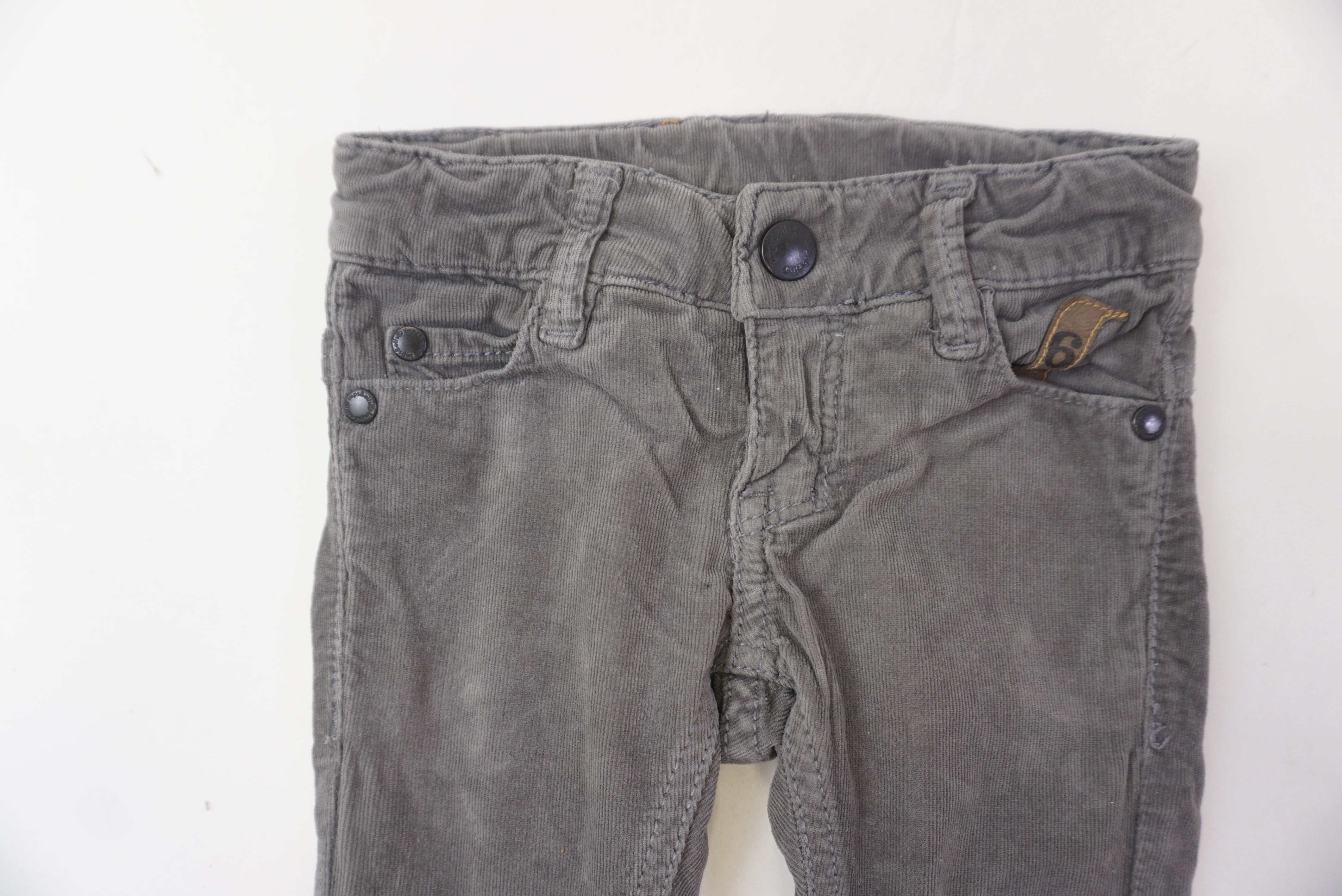 Jean Gris - 9/12 mois