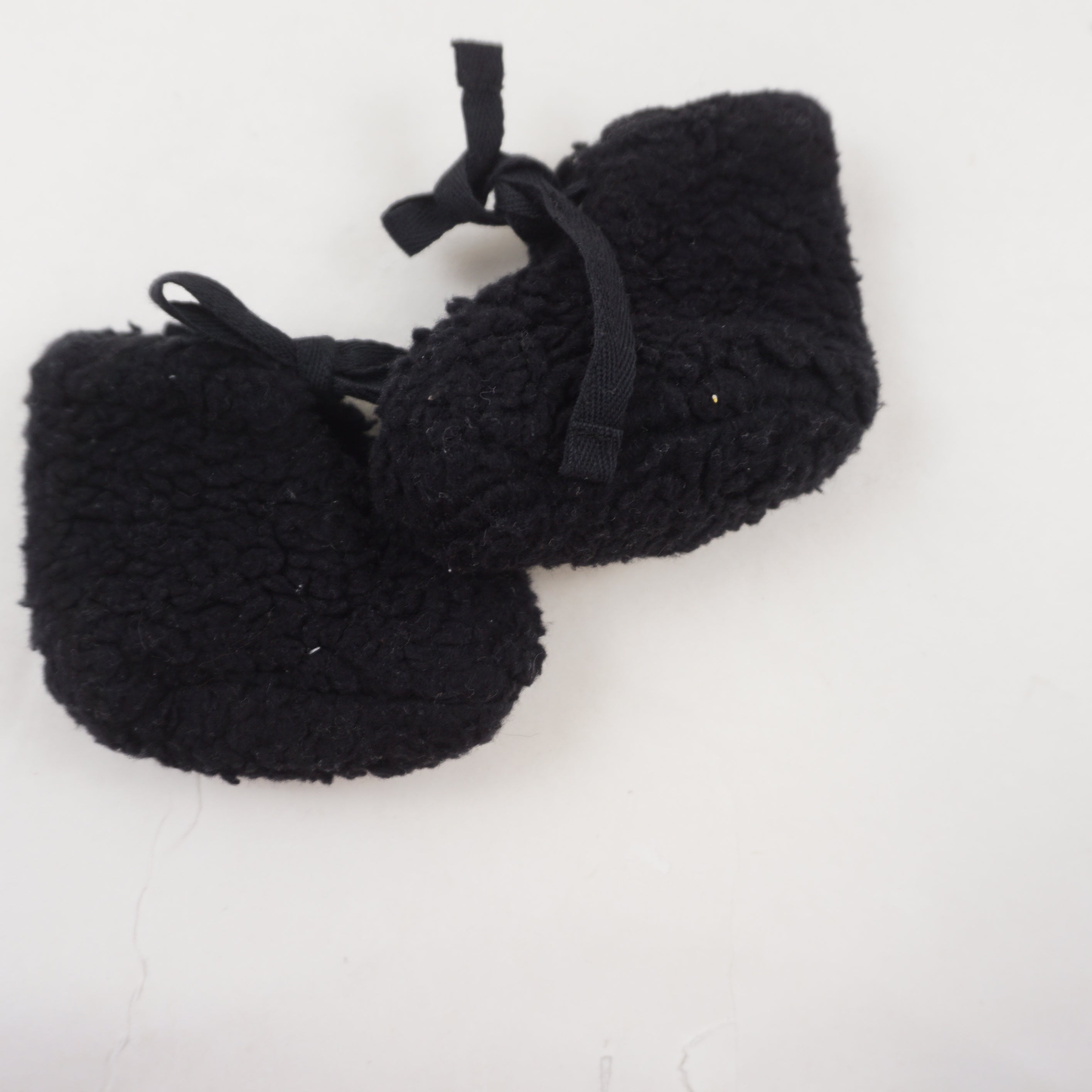 Chaussons Noir - 1 mois