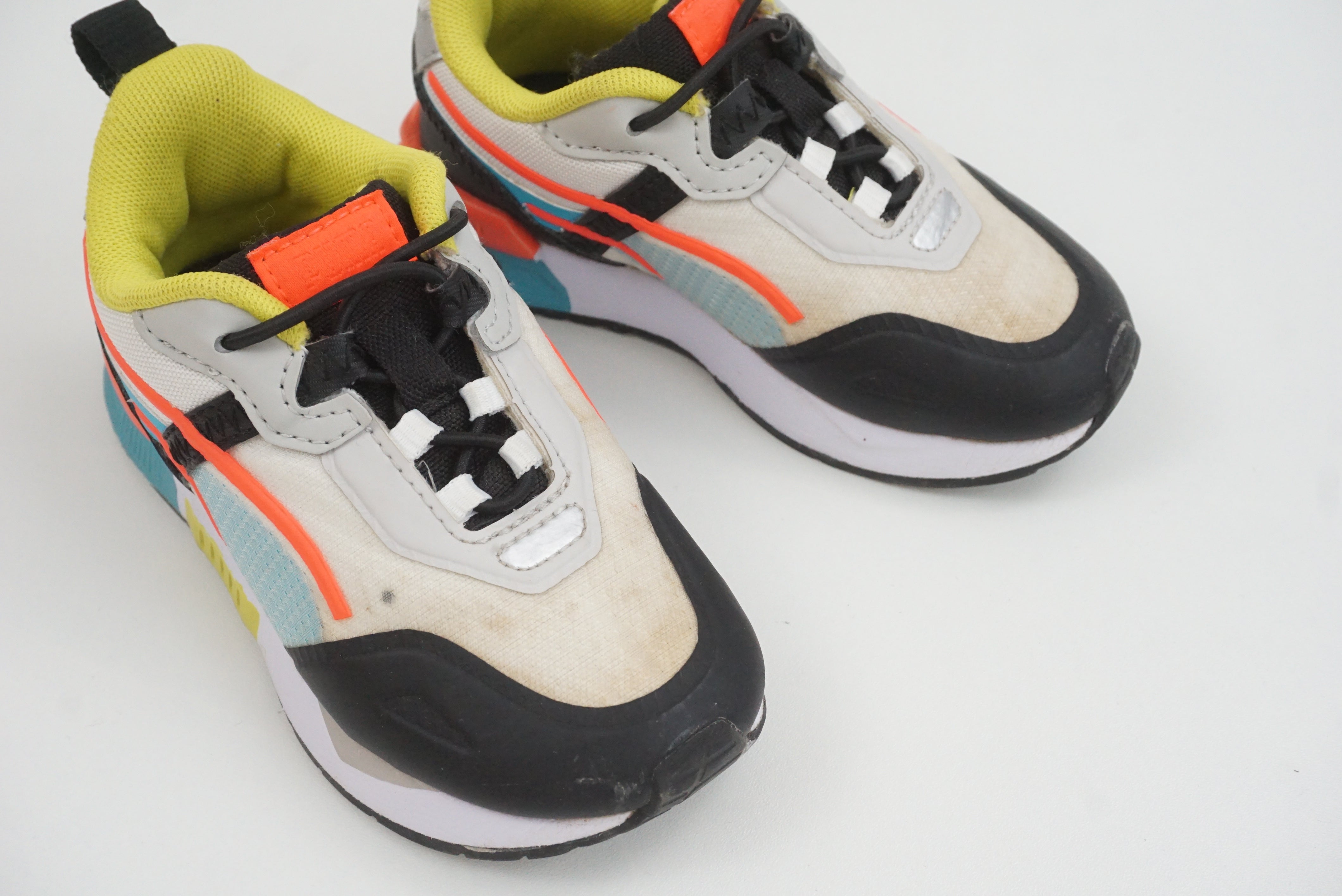 Baskets Multicolore - 24