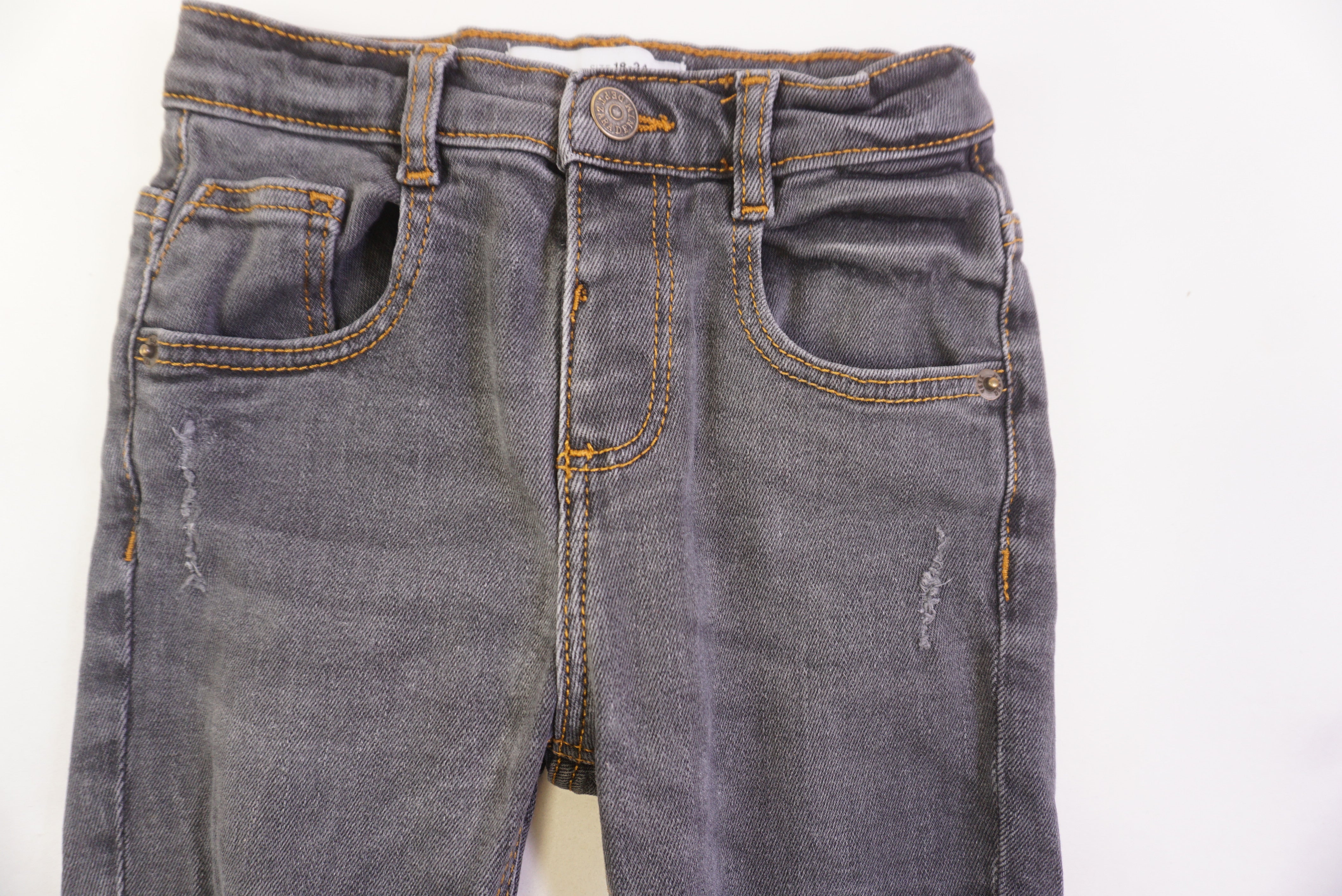 Jean Gris - 18/24 mois