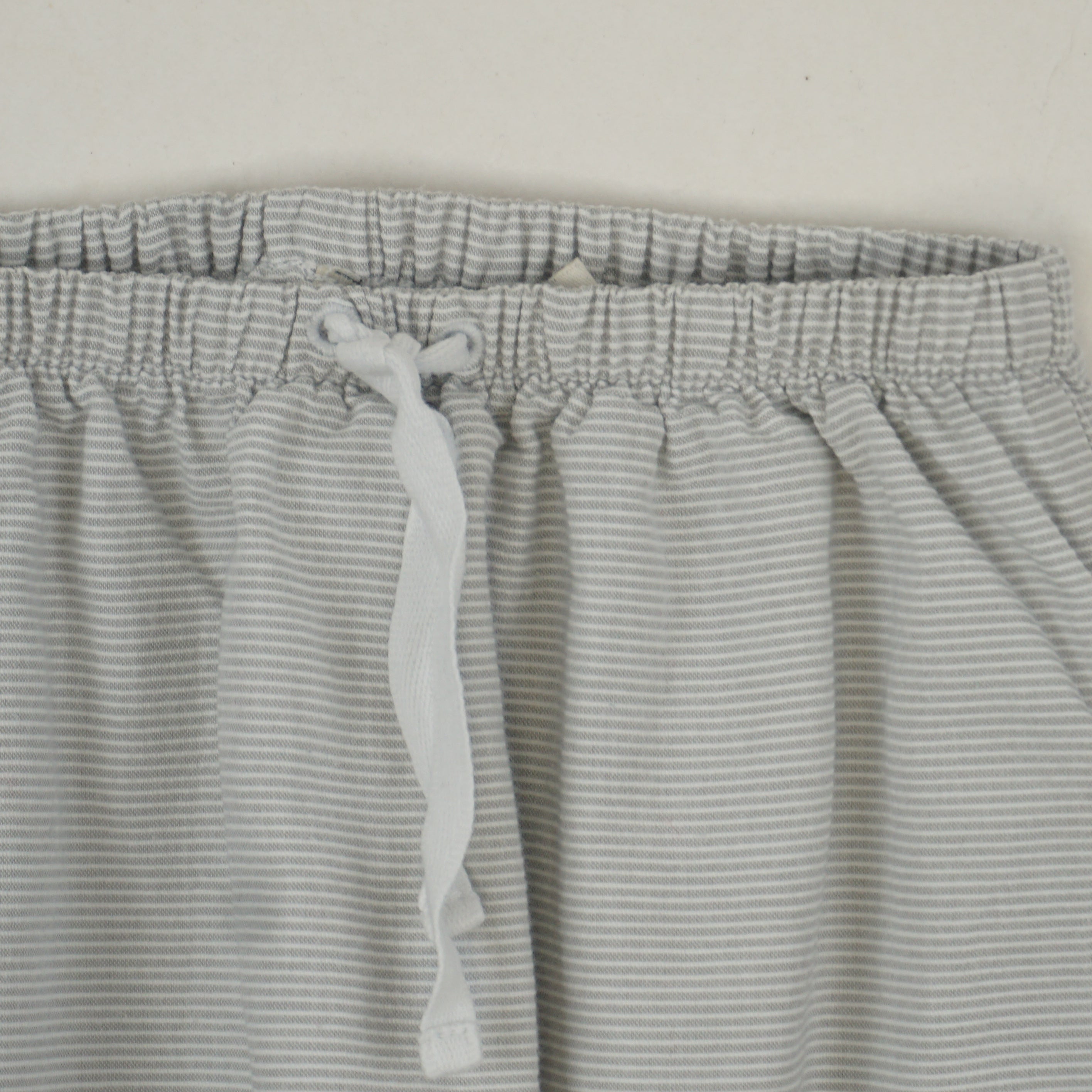 Pantalon Gris - 6 mois