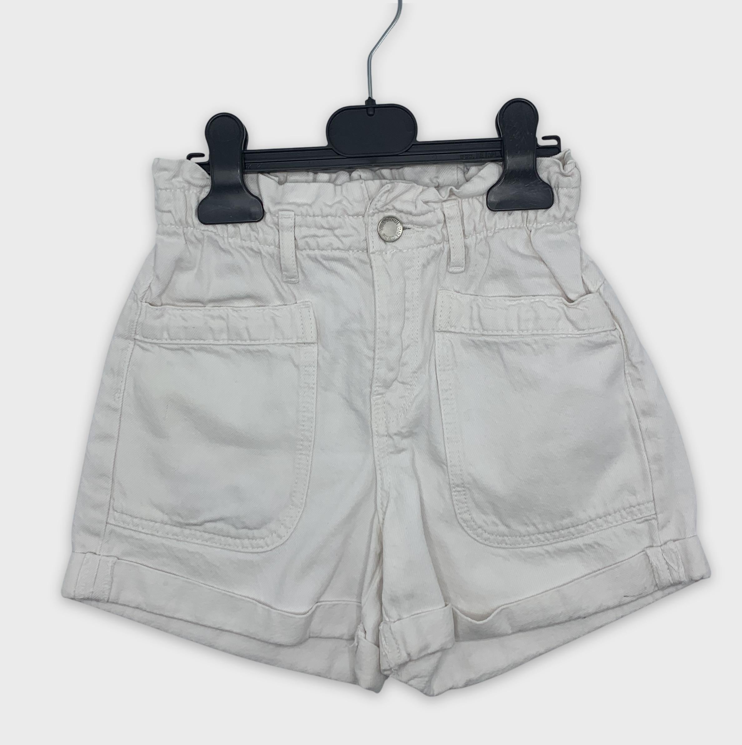 0-Short ZARA, taille 9 ans, couleur blanc 🩳