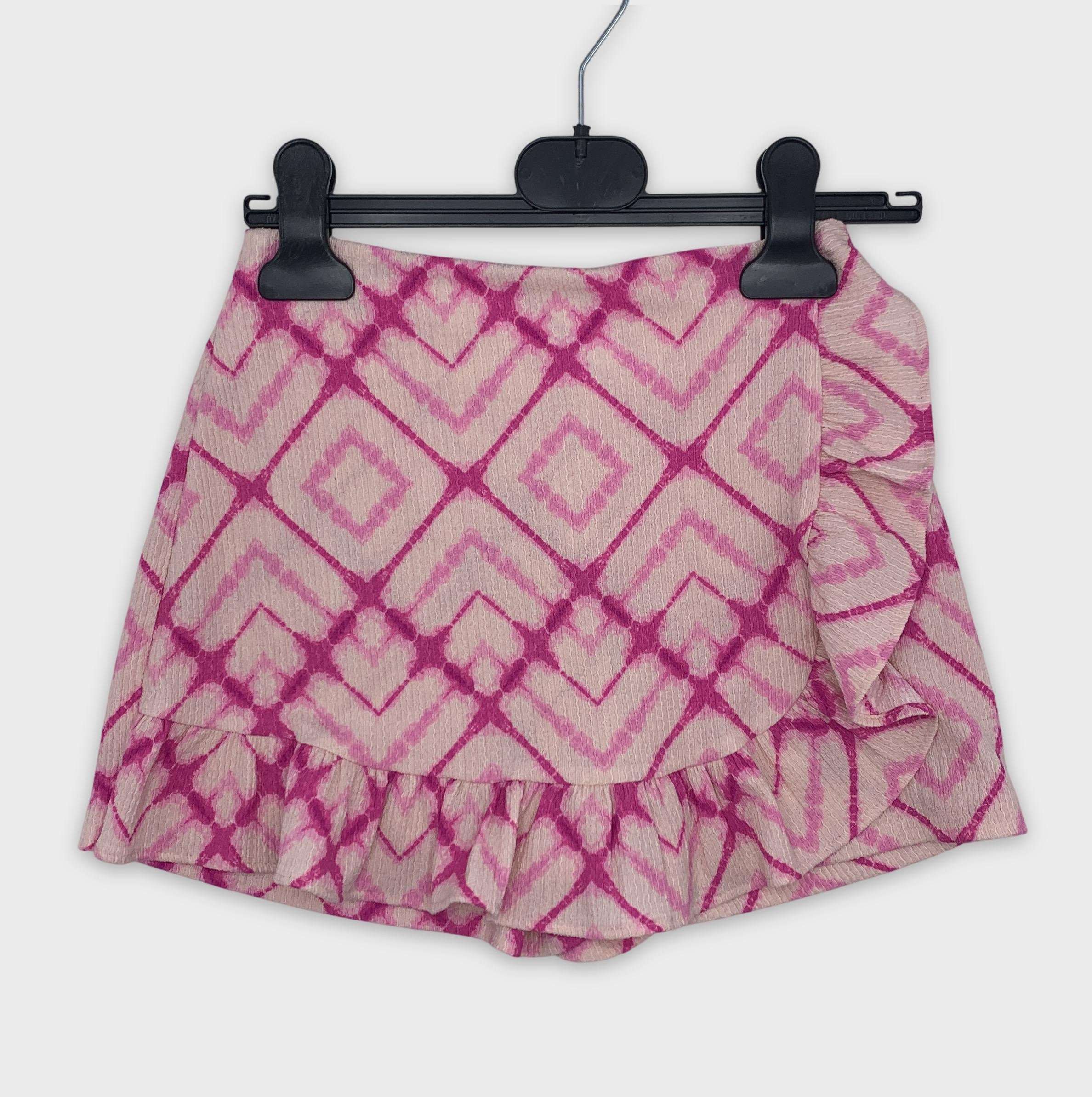 0-Jupe ZARA, motif losanges rose et blanc, volants 💖