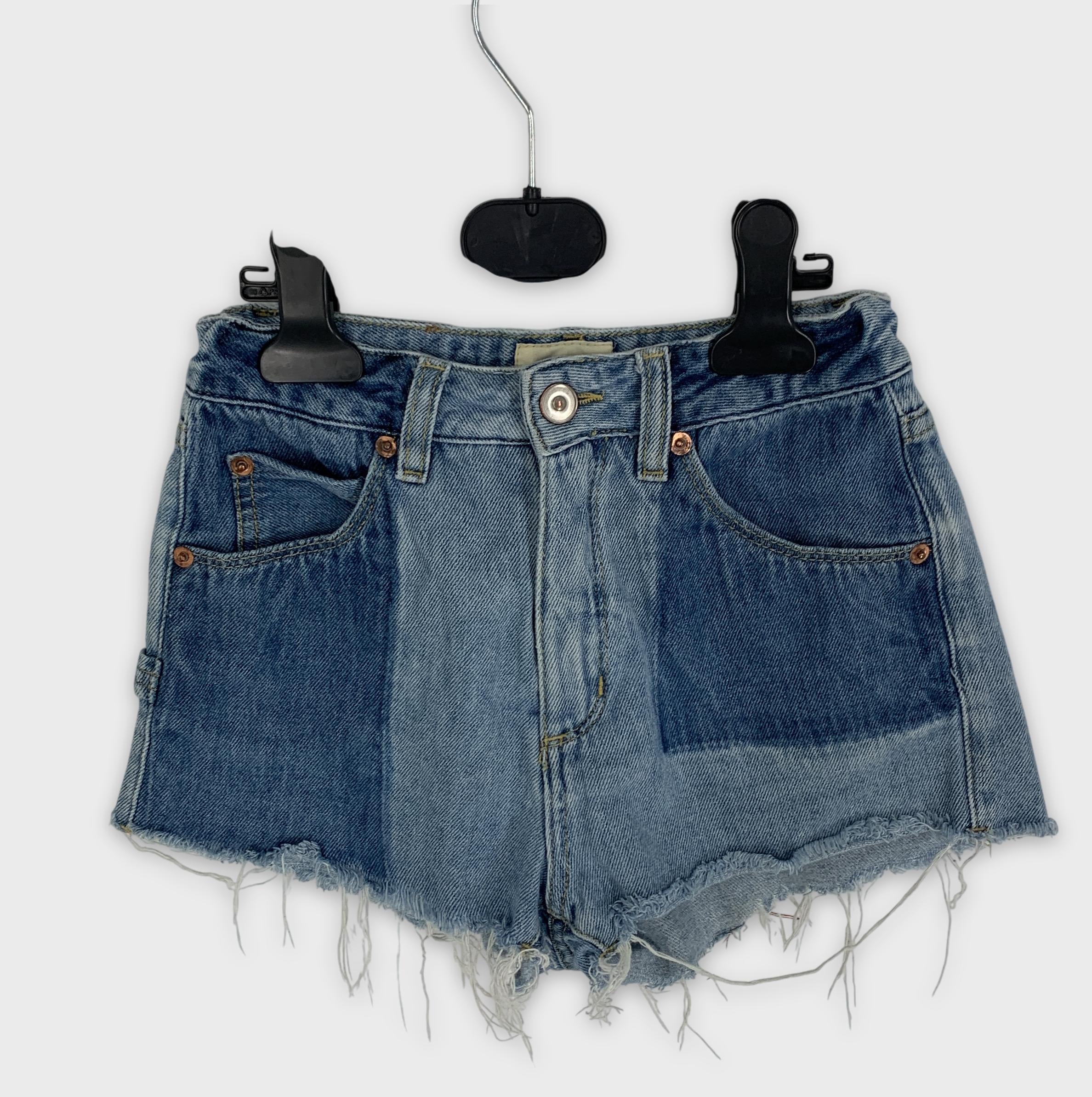 0-Bellerose. Short en jean patchwork 👖