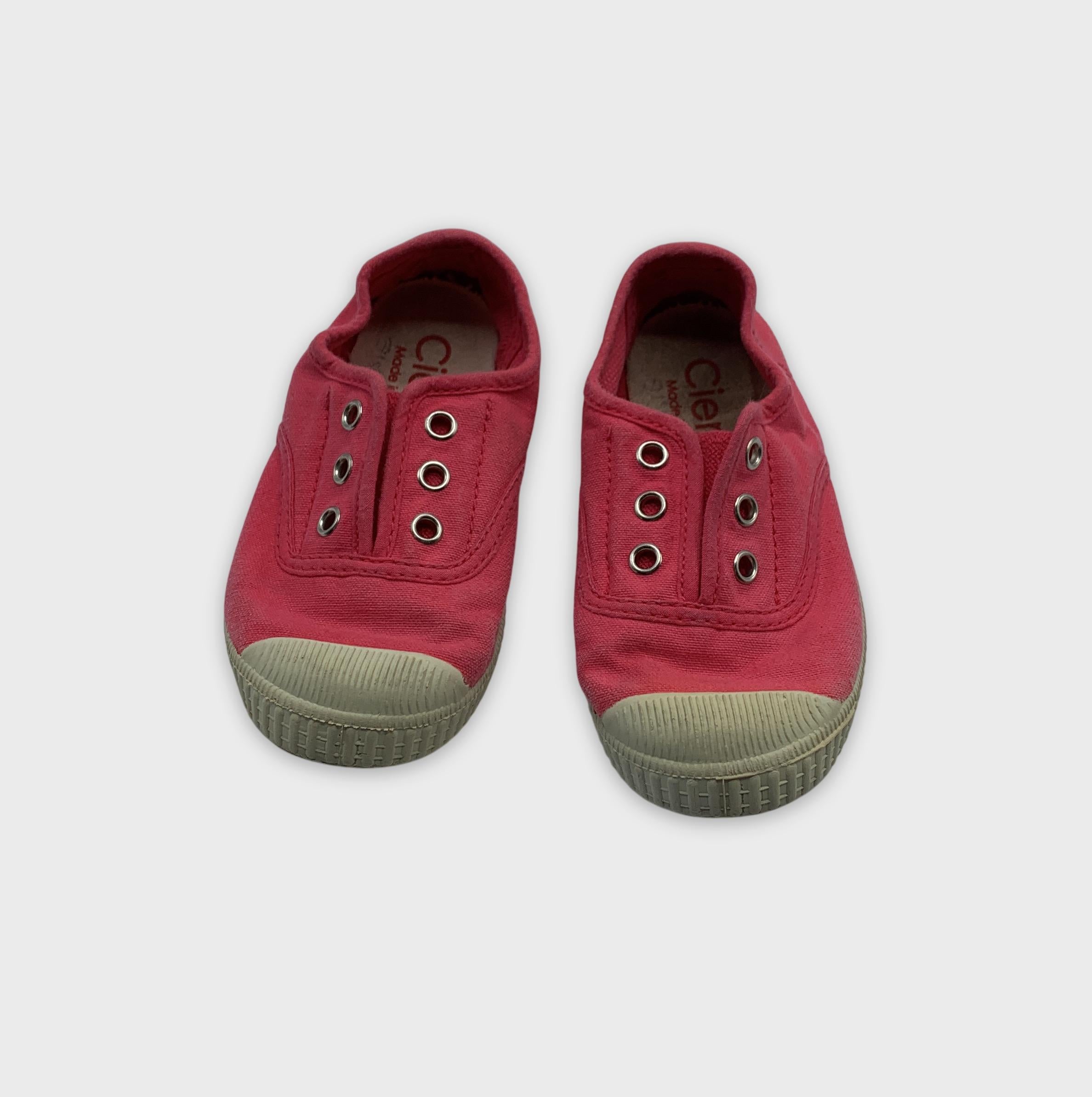 0-Chaussures Cienta, modèle inconnu, catégorie chaussures enfant 👧