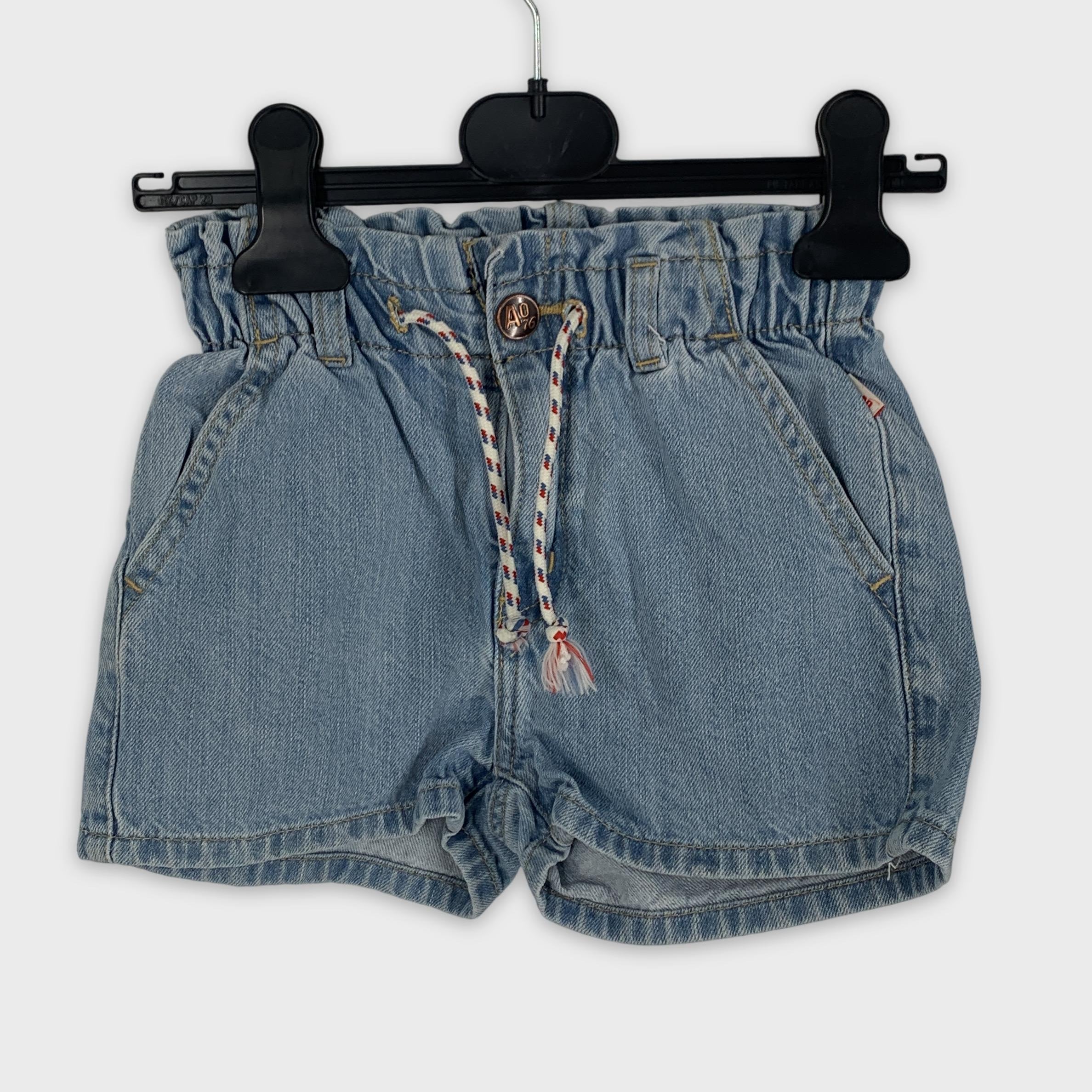 0-AO76 - Short - 4 ans
