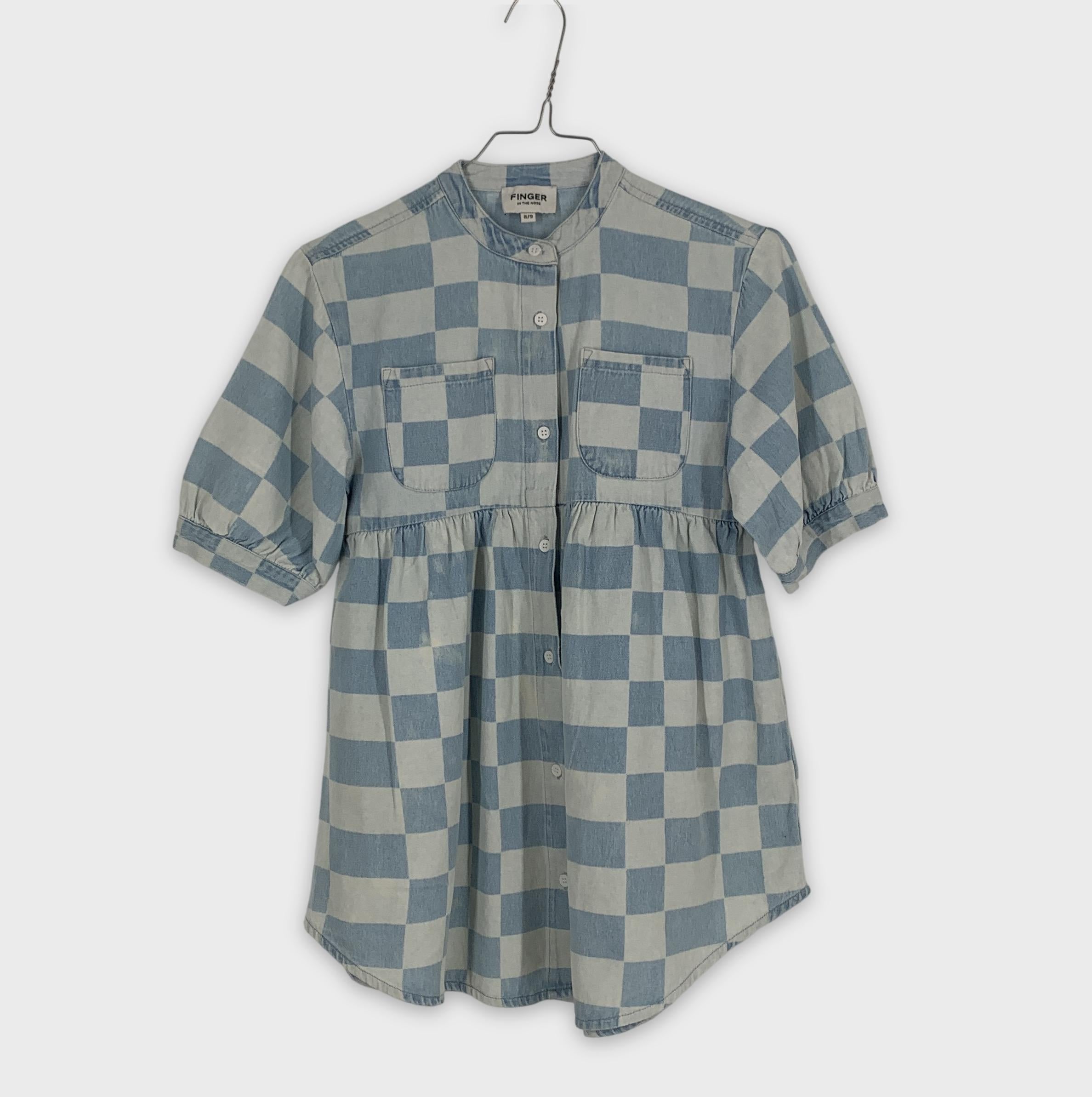 0-Finger in the Nose - Robe - 8/9