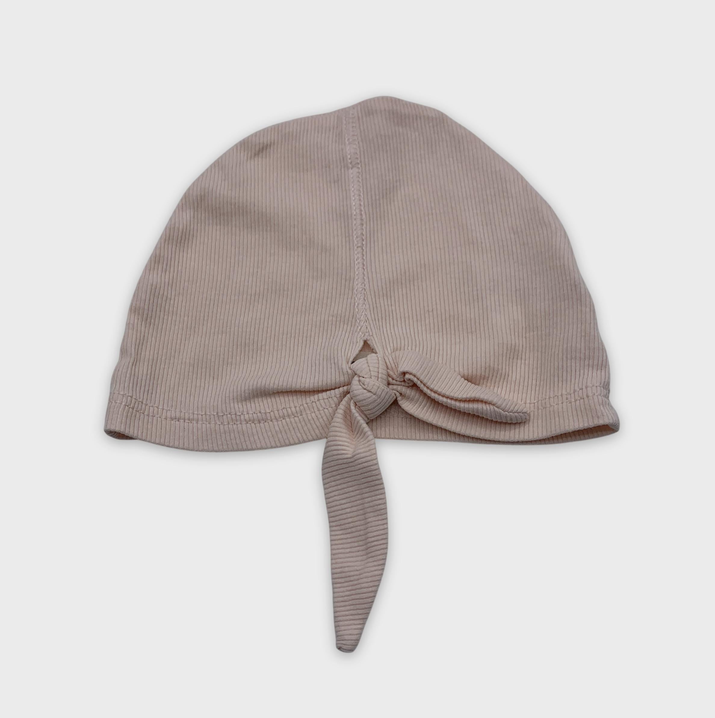 0-1 + in the family - Bonnet - 2