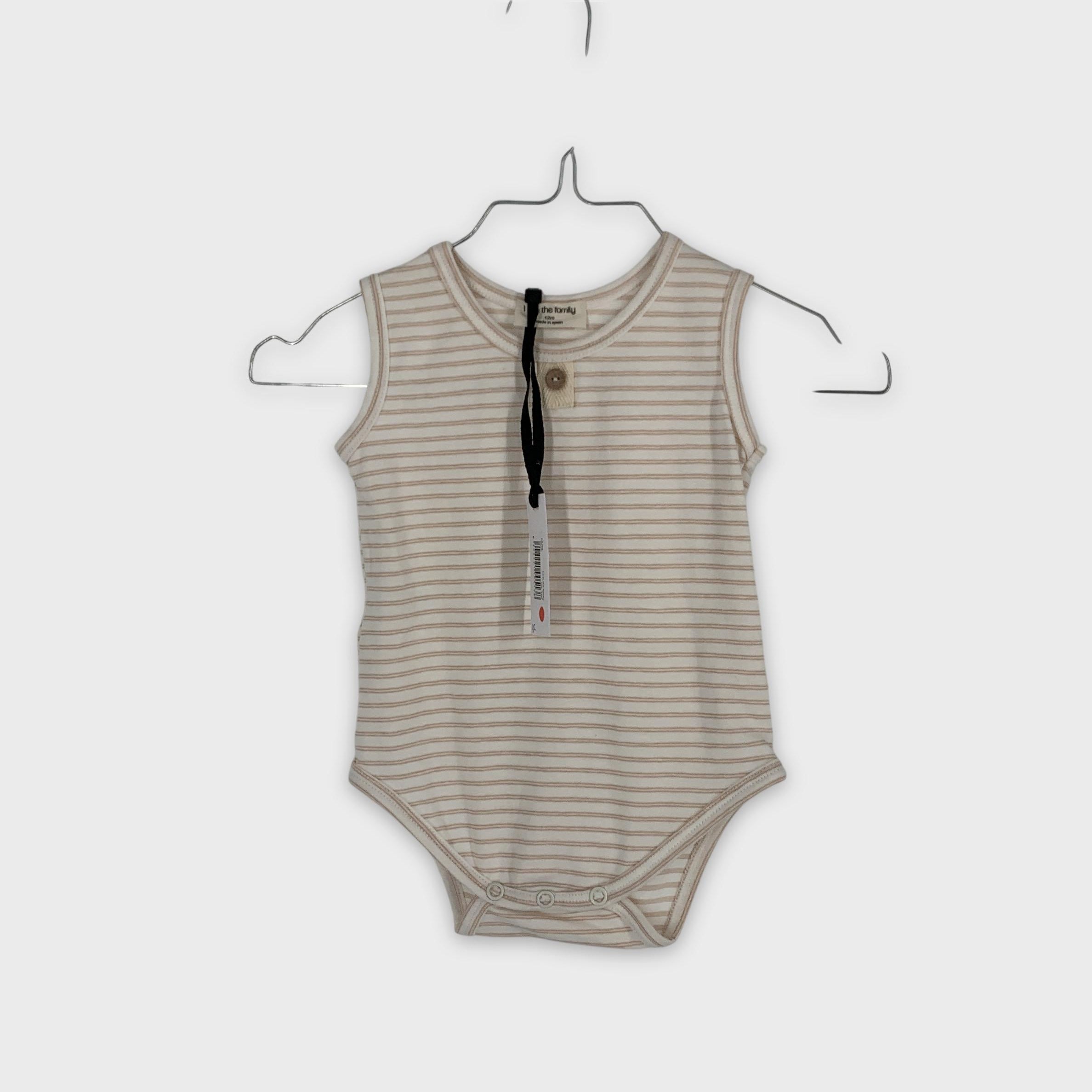 0-1 + In the family - Body - 12M