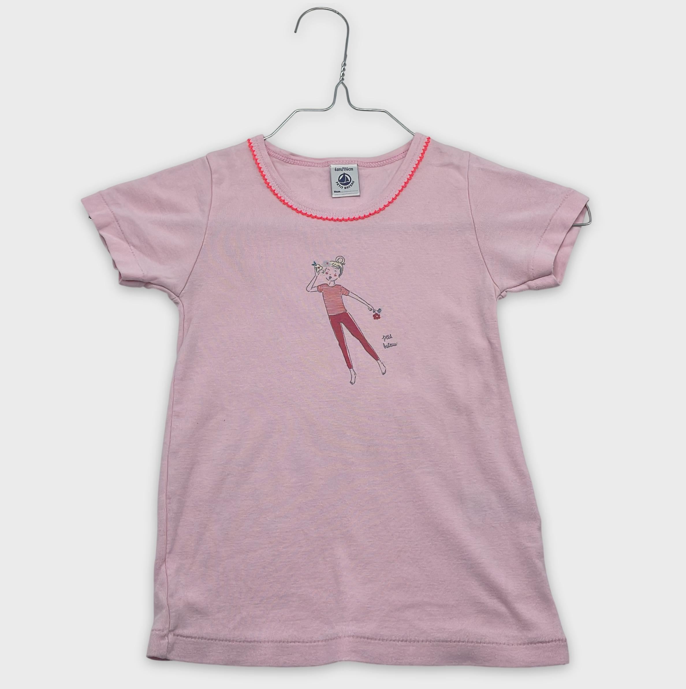 0-T-shirt manches courtes Petit Bateau 6 ans