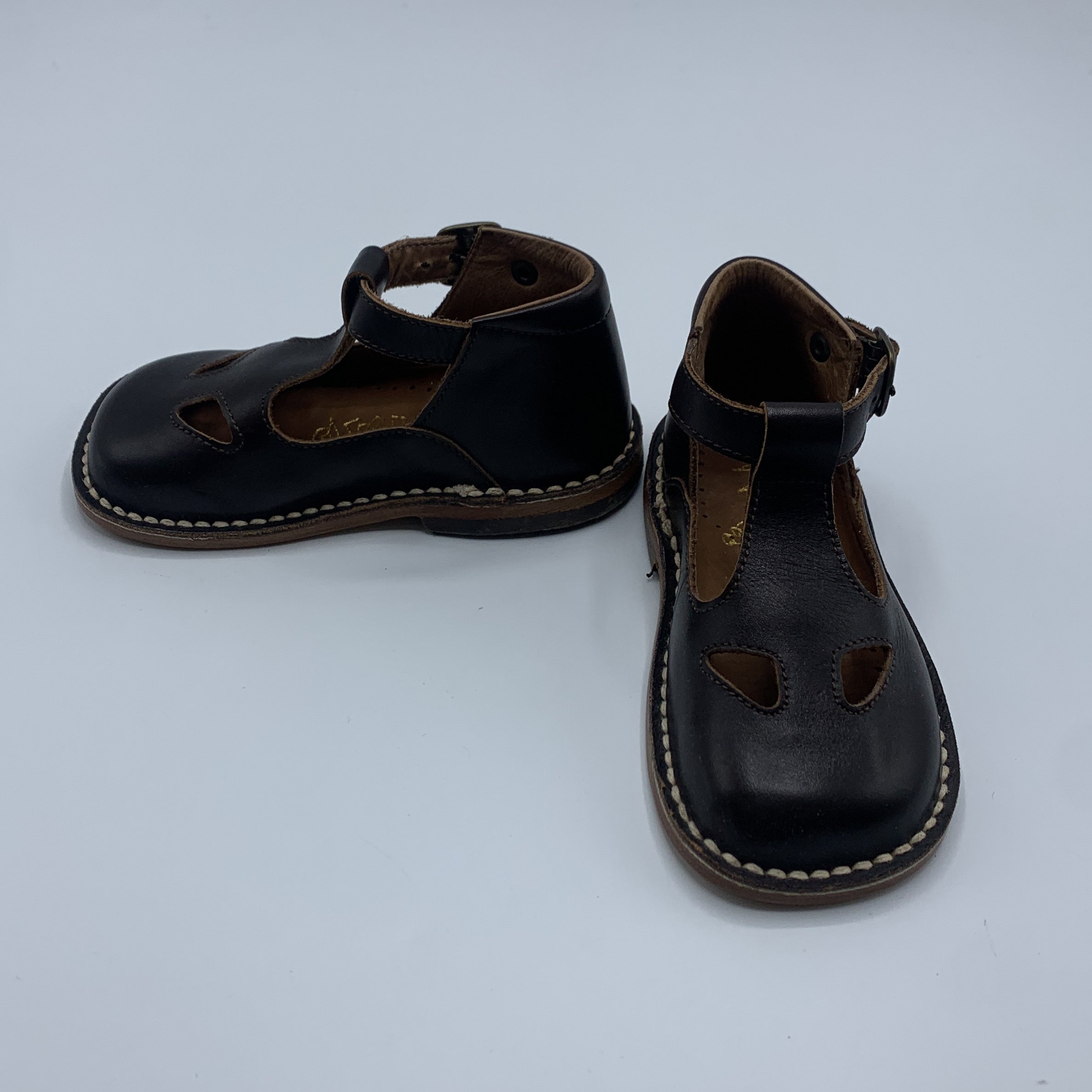 1-TVP 🧸 Sandales en cuir noir T22