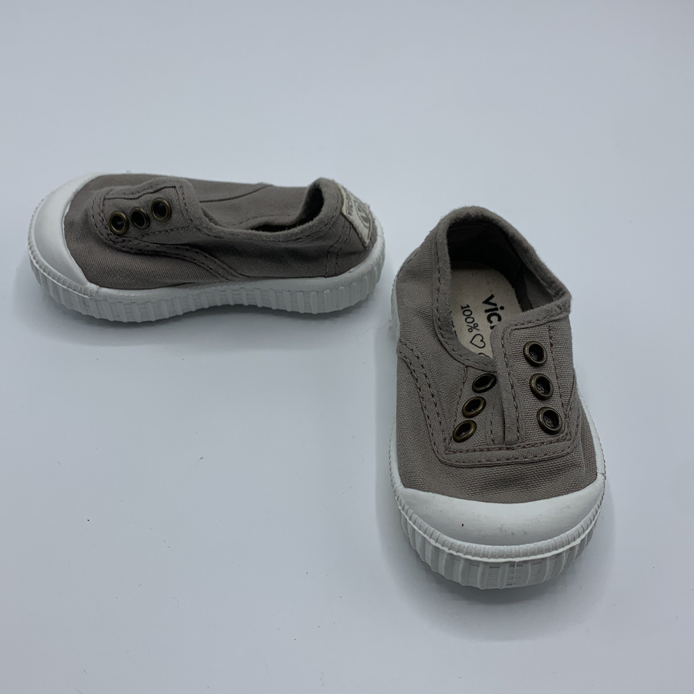 1-Chaussures Victoria, modèle sans lacets pour enfant
