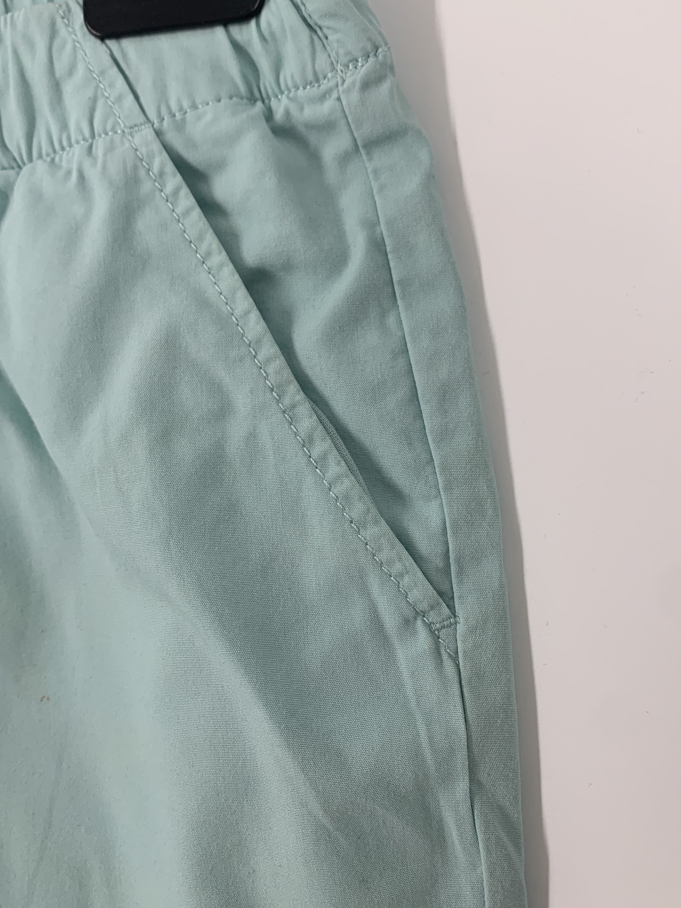 1-H&M - Short - 6-7A