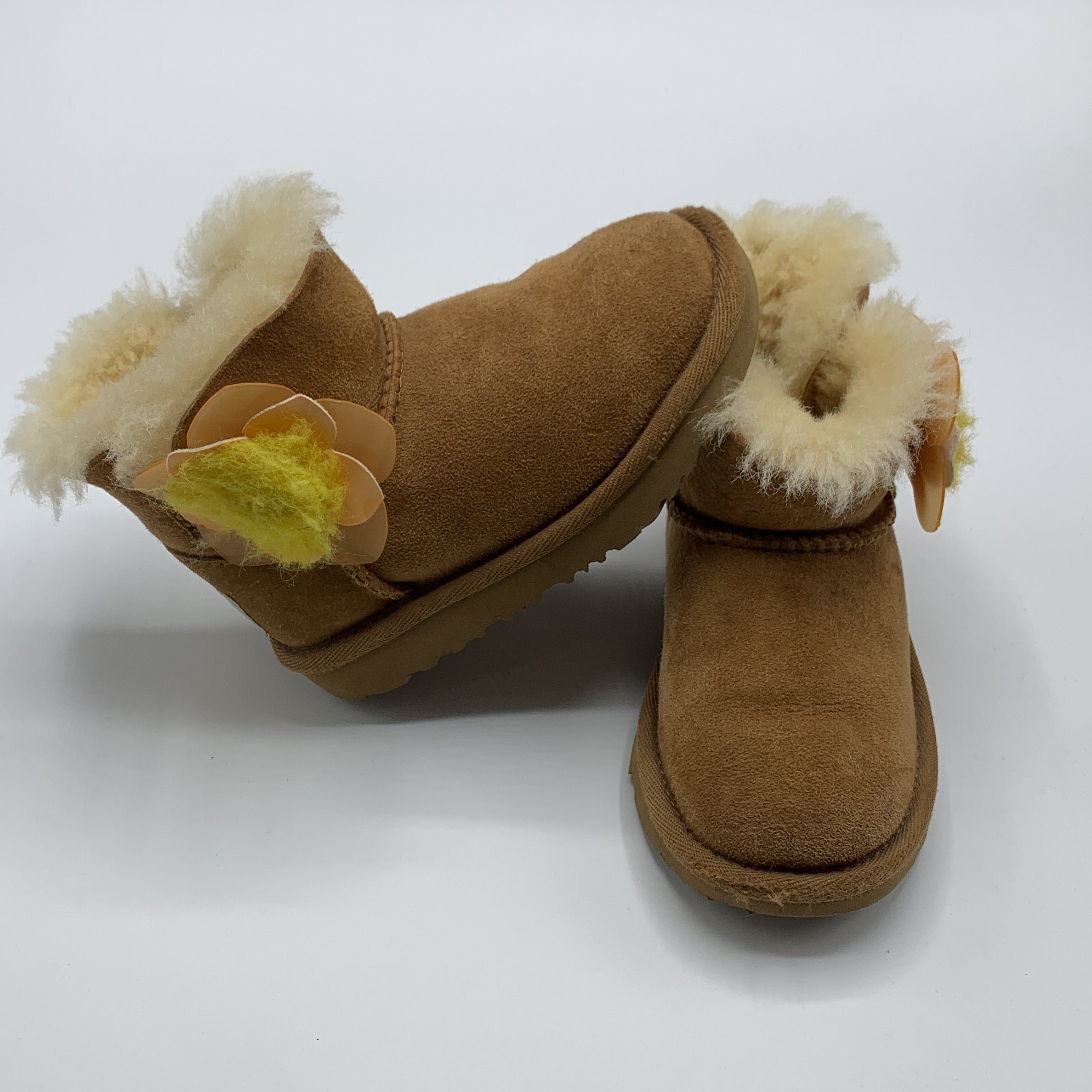 1-UGG - Bottes - Taille 25