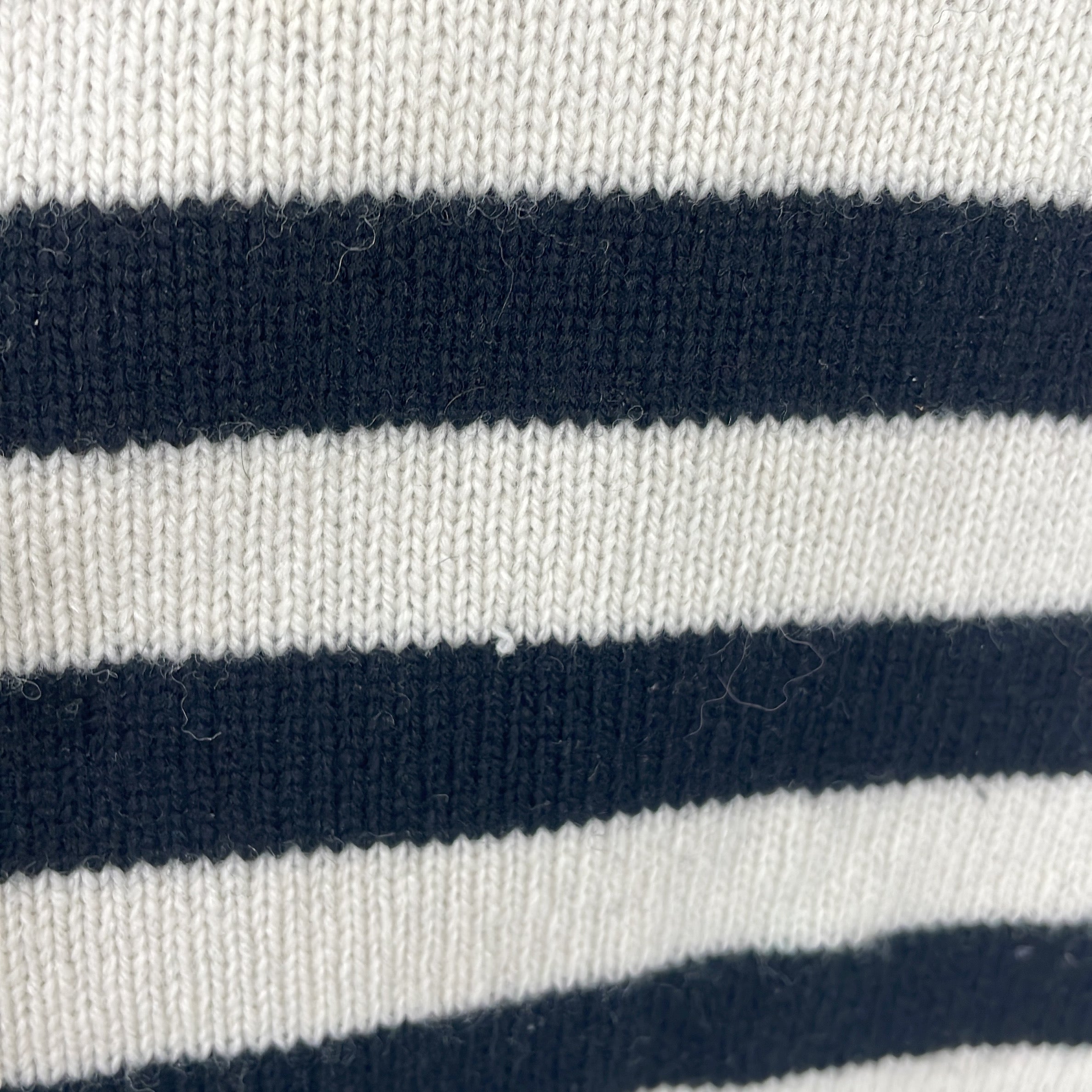 1-Bonton - Pull rayé - 10 ans