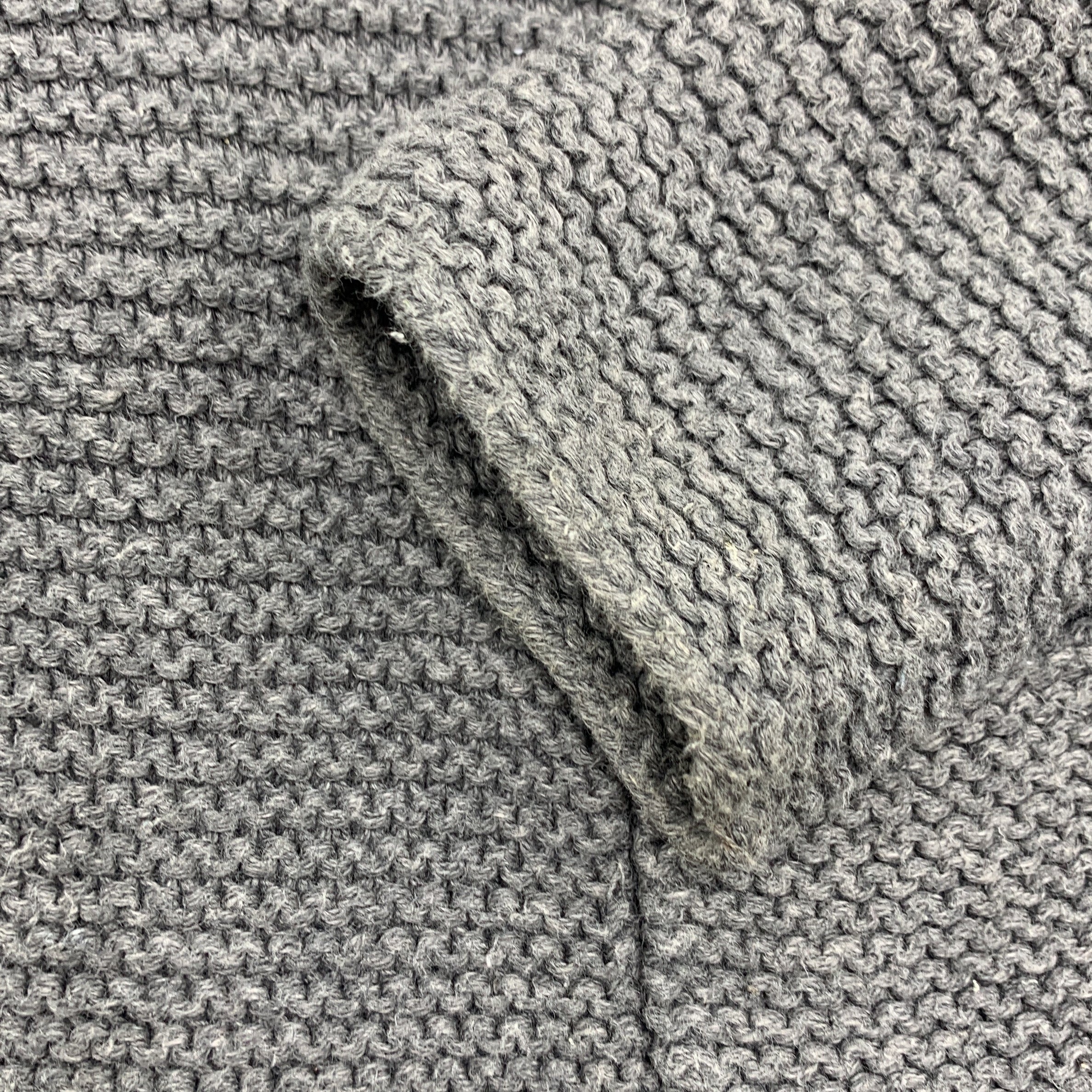 2-Zara Mini 🧸 Cardigan à capuche en tricot