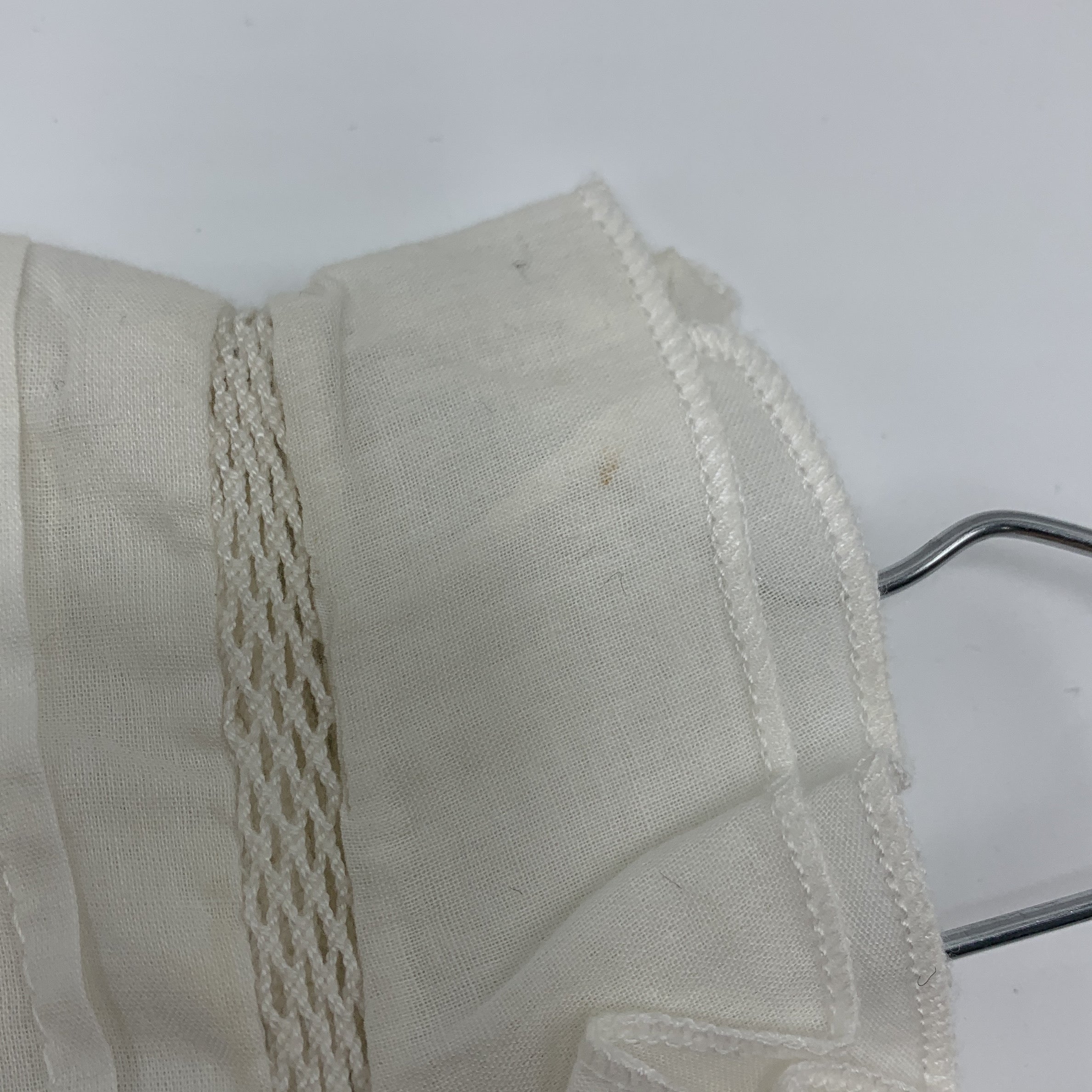 2-Robe Simple Kids, taille 6 ans, blanche ajourée ✨