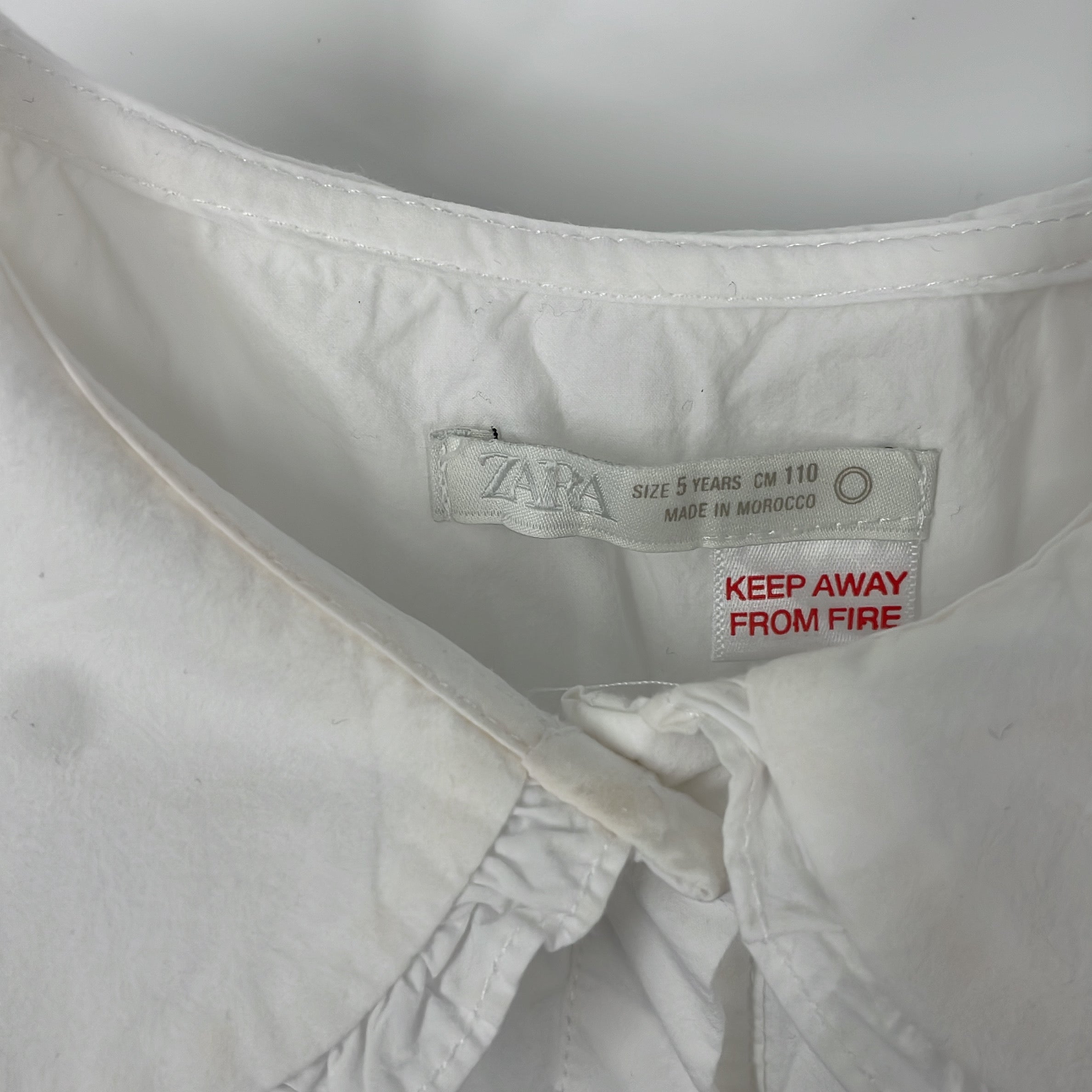 2-ZARA - Blouse à volants - 5 ans