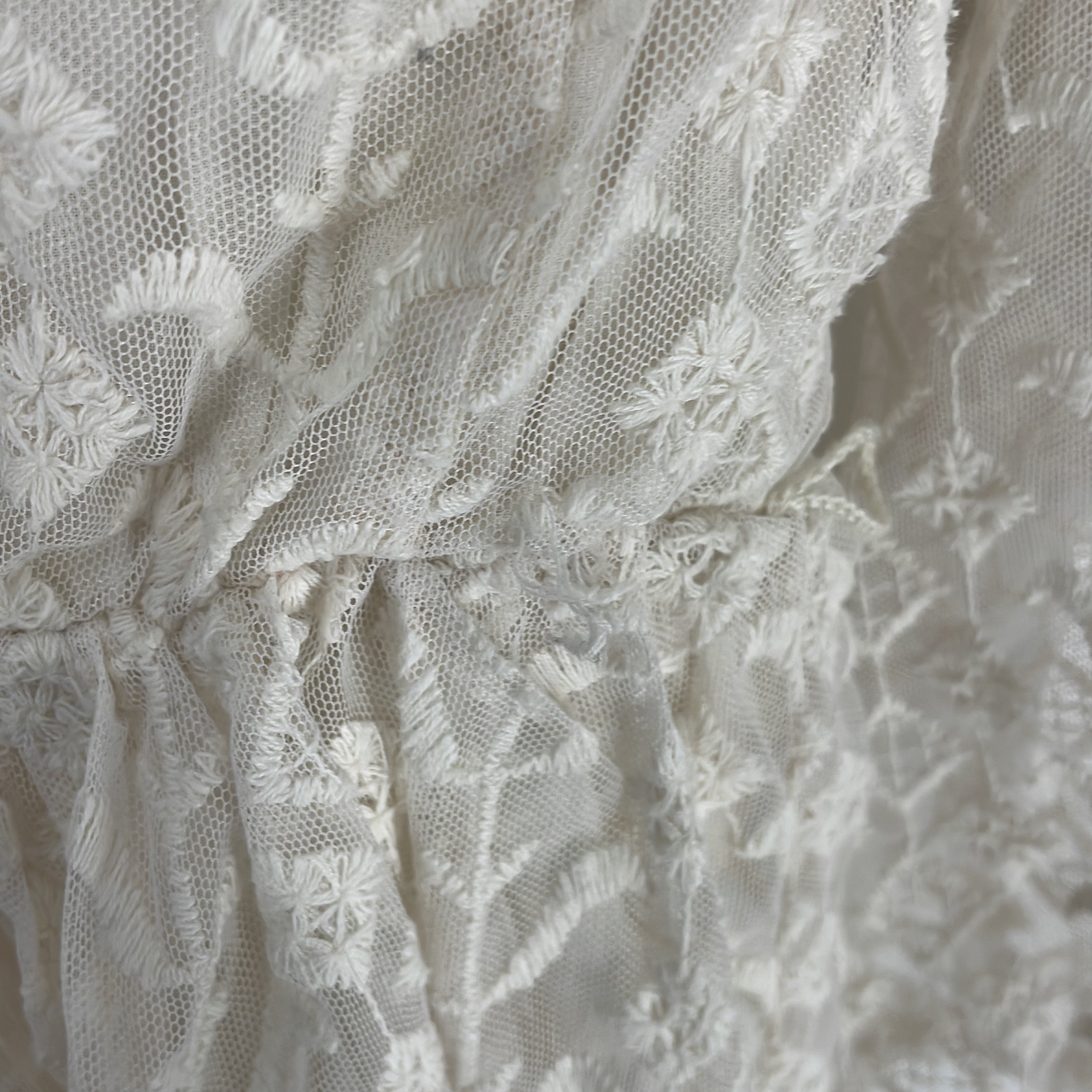 2-ZARA - Blouse brodée - 9 ans