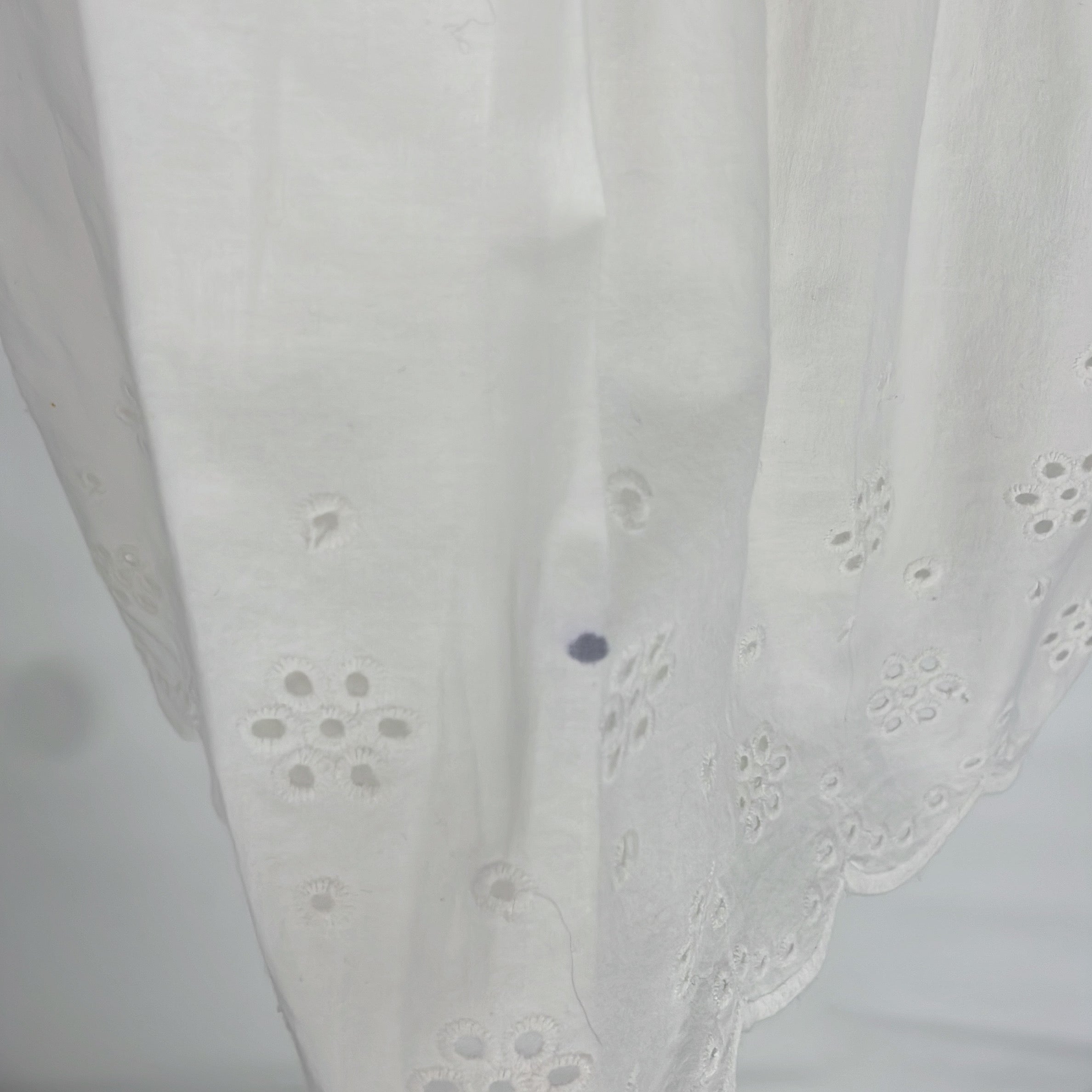 2-H&M - Robe en broderie anglaise - EUR 98