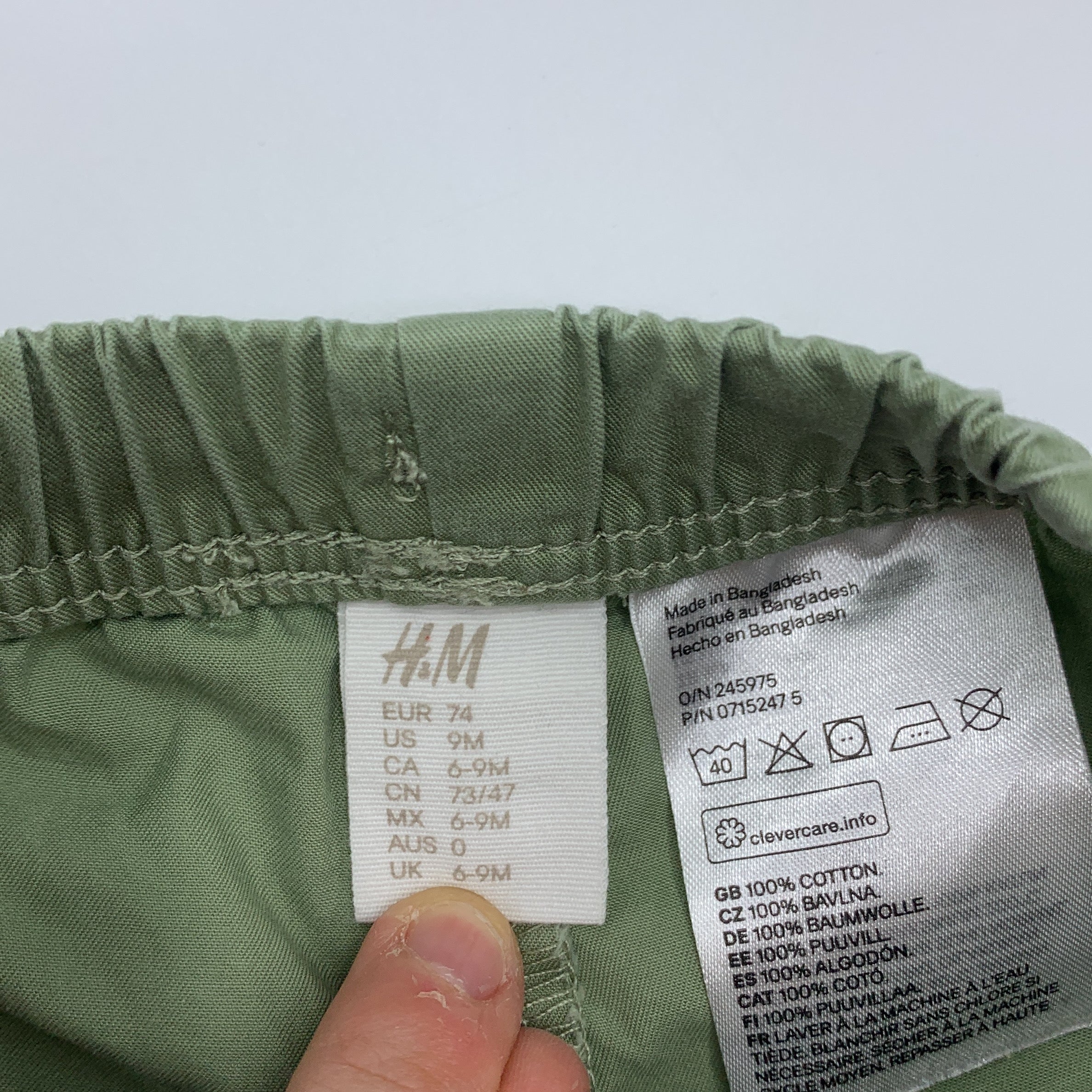 3-Short H&M vert olive 🩳