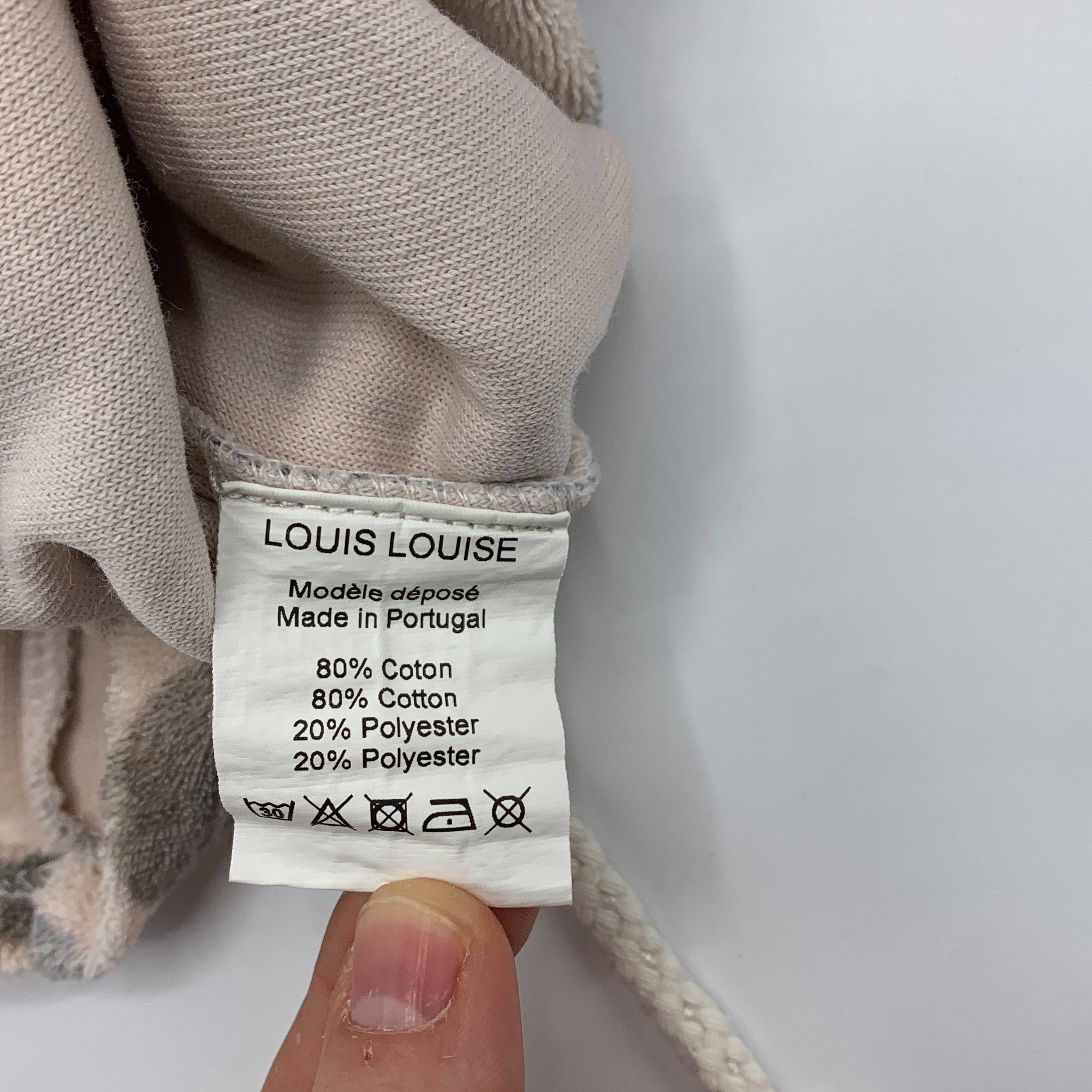 5-Robe de plage 🏖️ Louis Louise à motifs coeurs