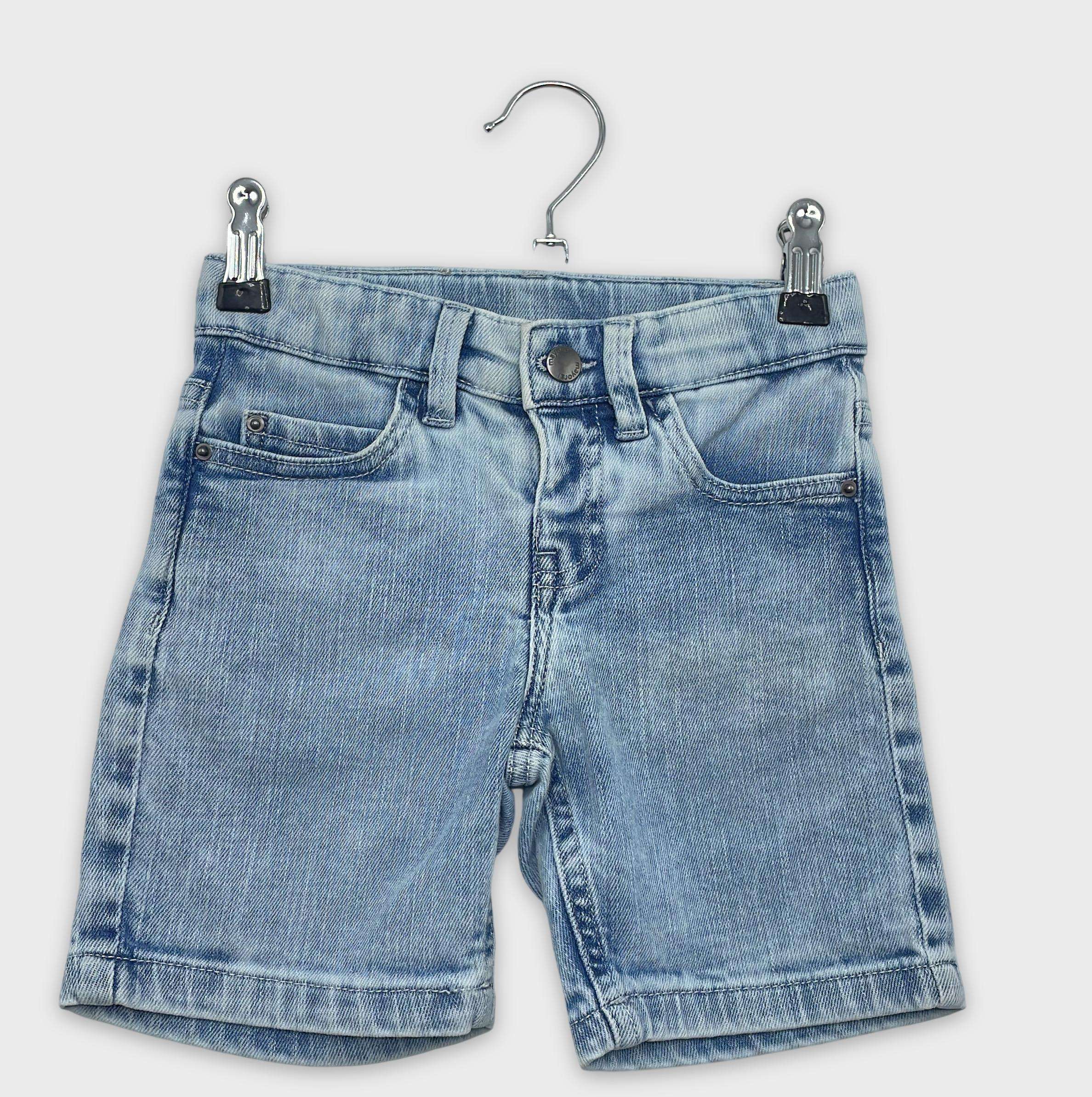 0-Short Mayoral 4 ans