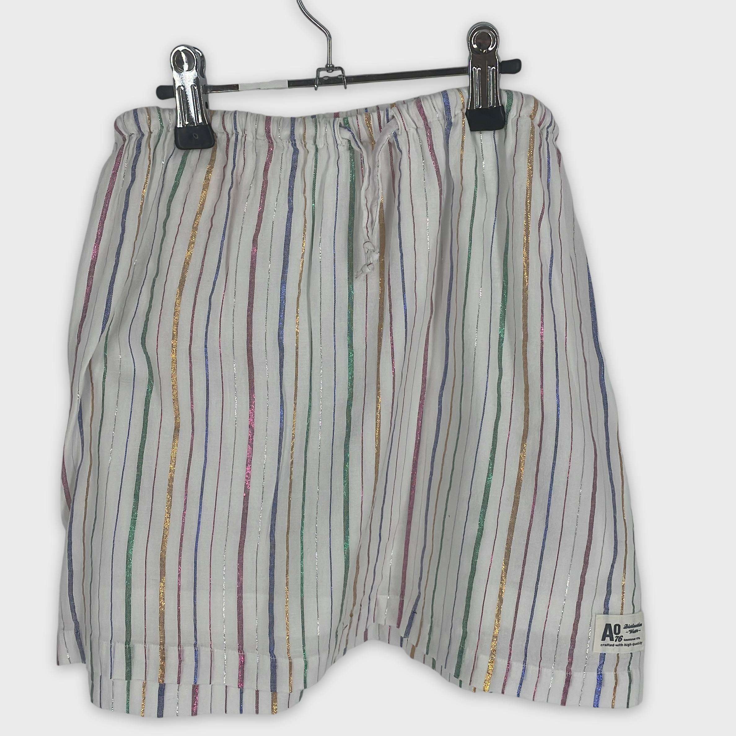 0-Short American Outfitters 8 ans