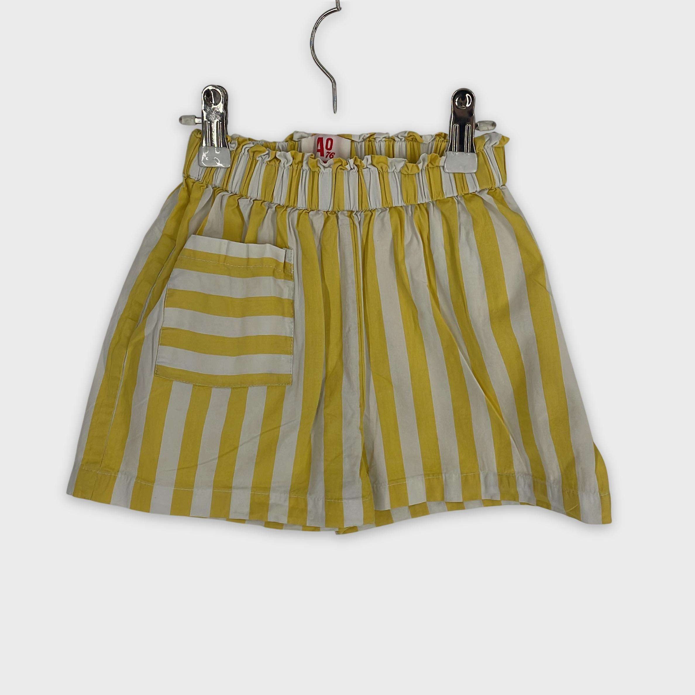 0-Short American Outfitters 6 ans