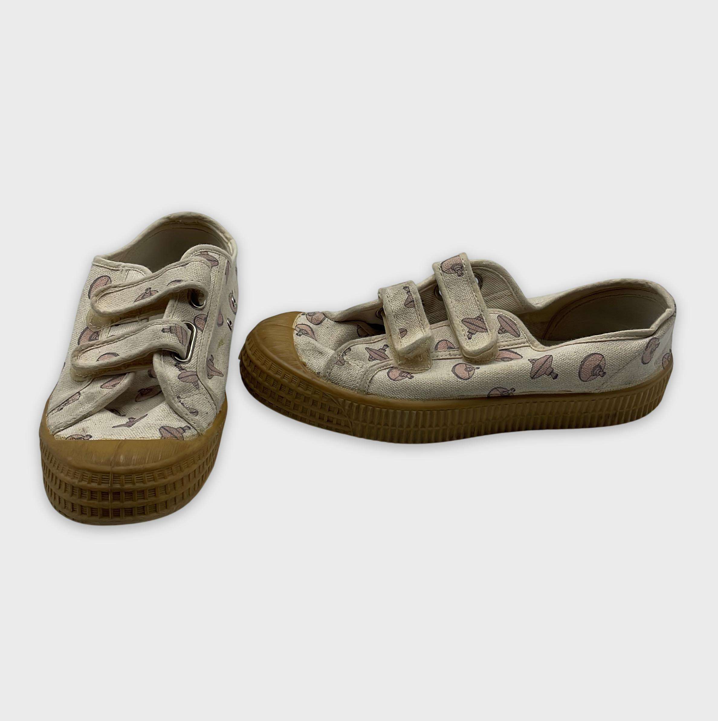 0-Chaussures Marque Inconnue Taille 23