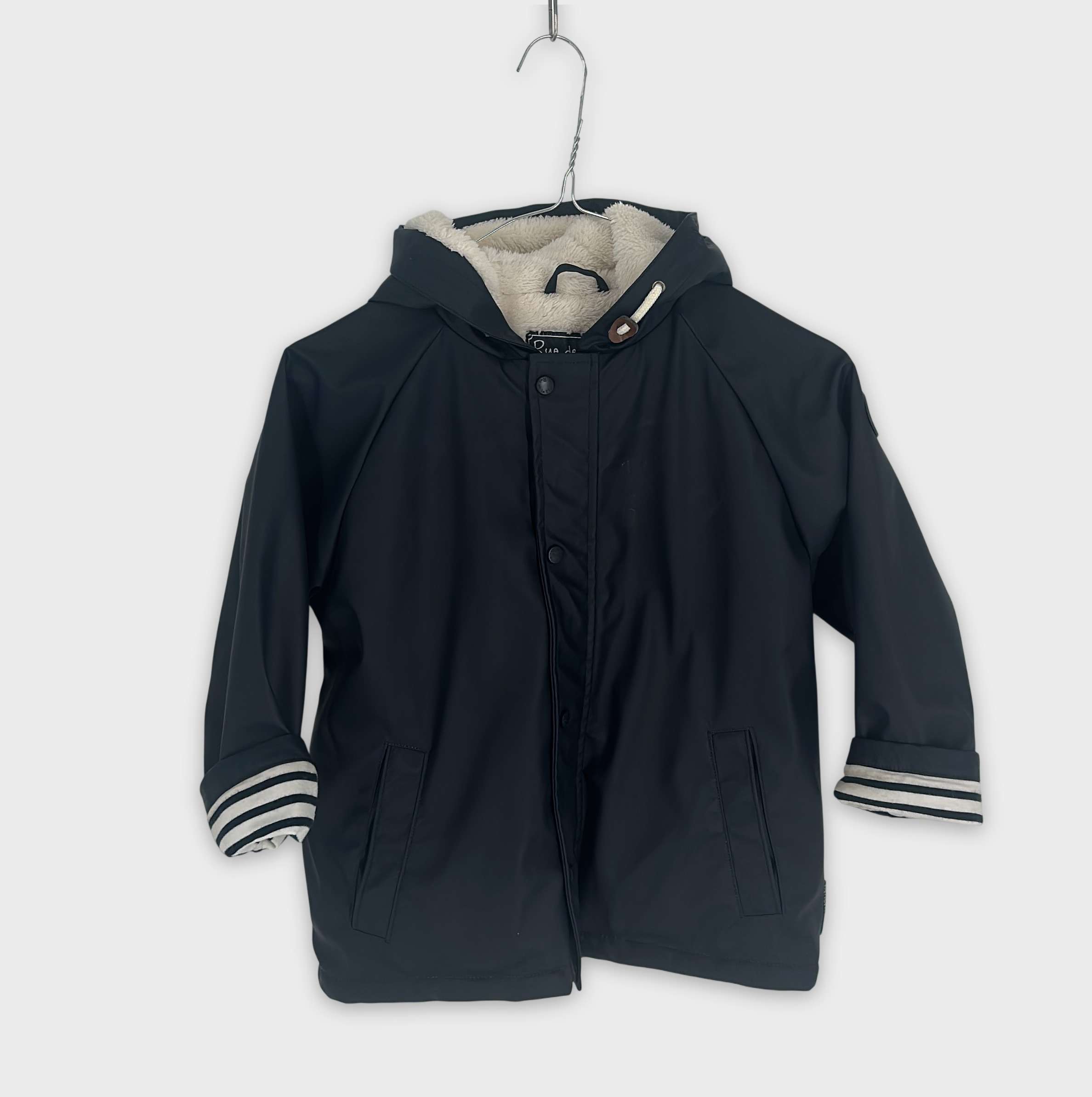 0-Veste/manteau Marque Inconnue 6 ans