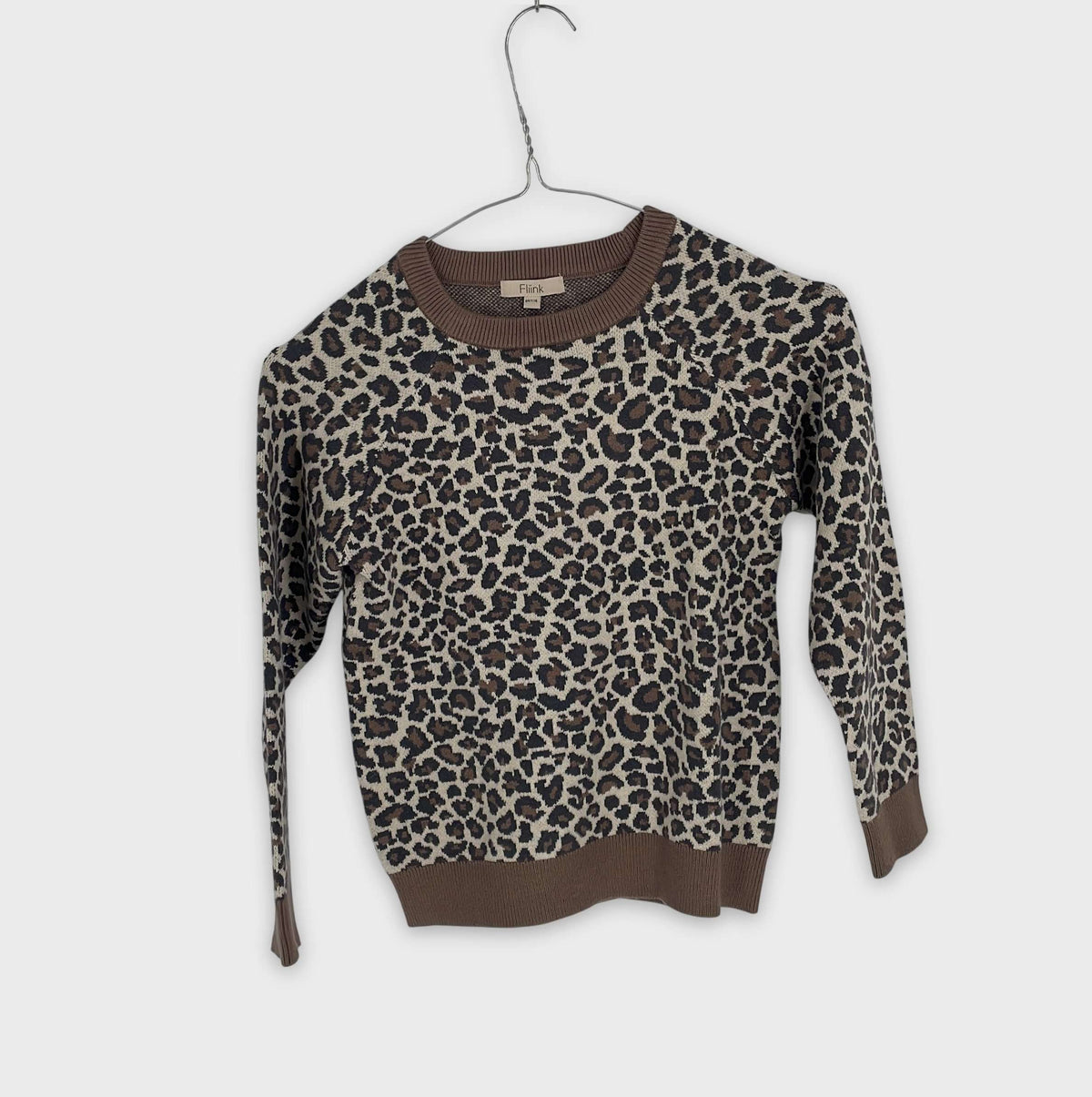0-Pull Marque Inconnue 6 ans