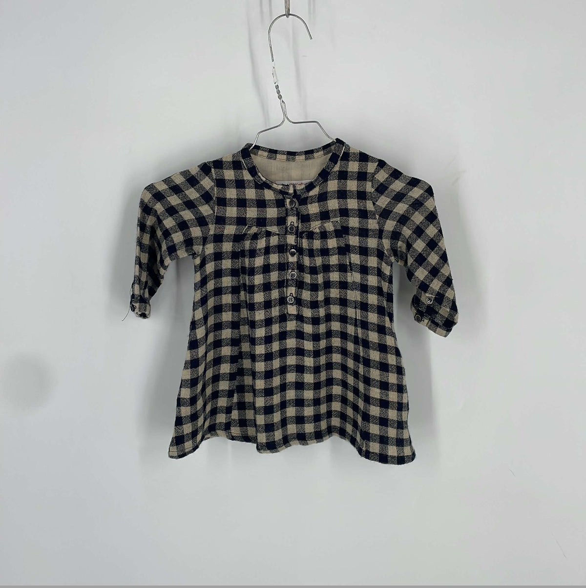 0-Robe Hildes & Co