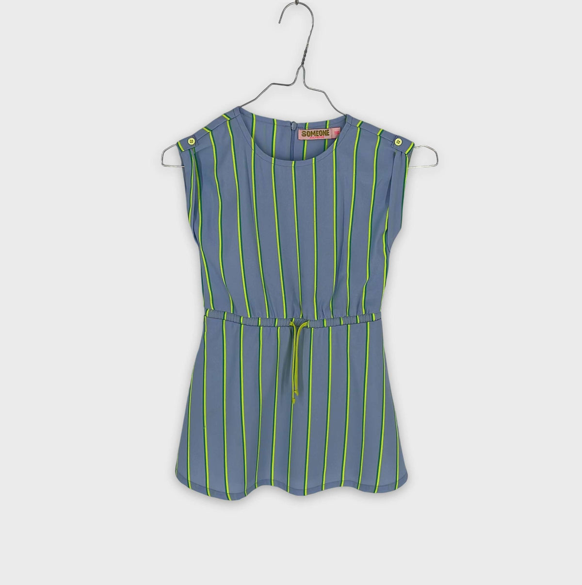 0-Robe Someone 6 ans