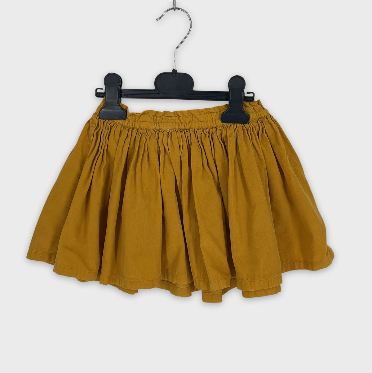 0-Jupe Bonton 6 ans