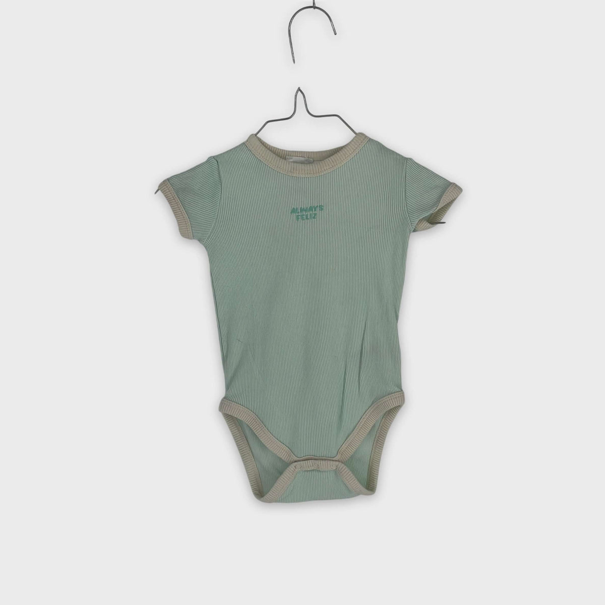 0-Short Zara Kids 9-12 Mois