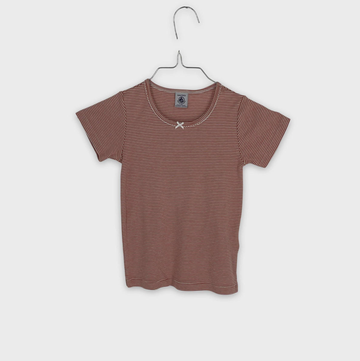 0-T-shirt manches courtes Petit Bateau 6 ans