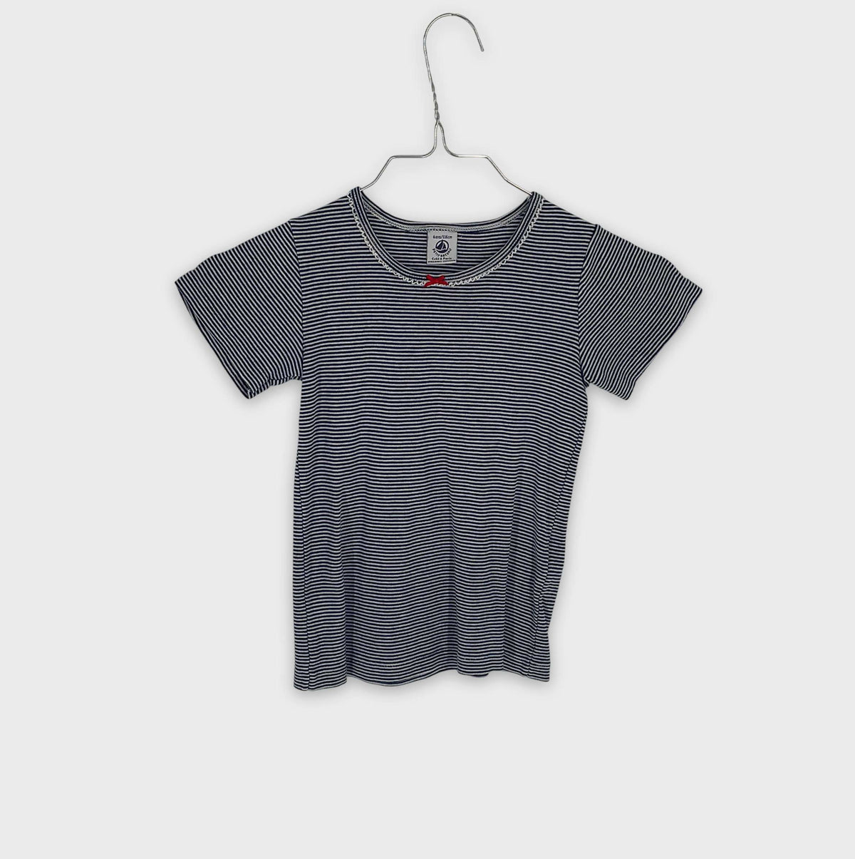 0-T-shirt manches courtes Petit Bateau 6 ans