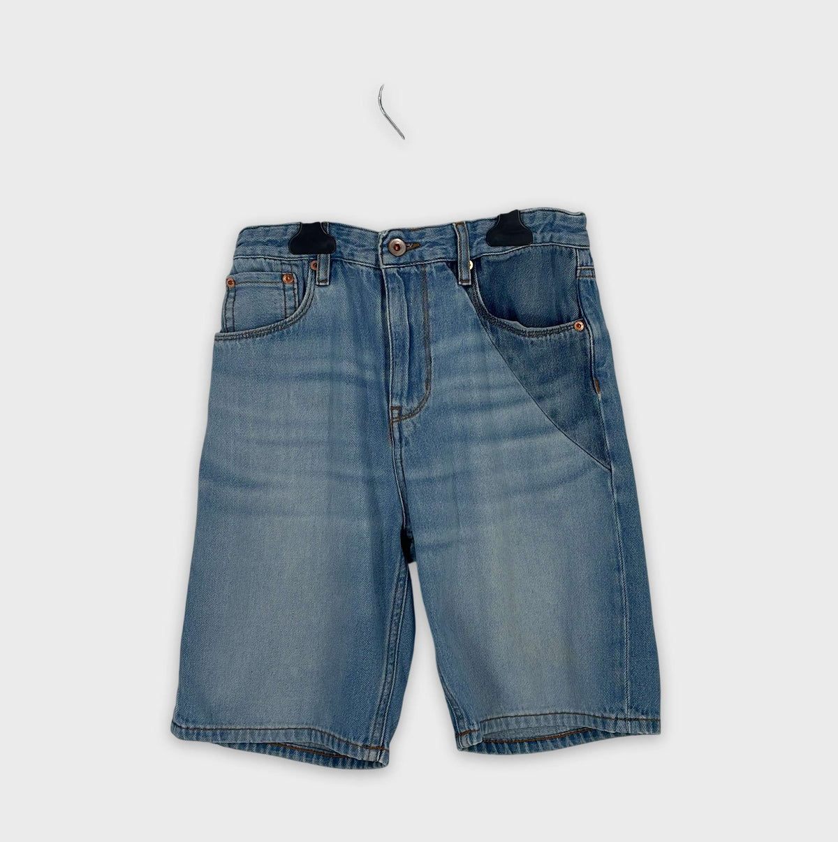 0-Short Bellerose 14 ans