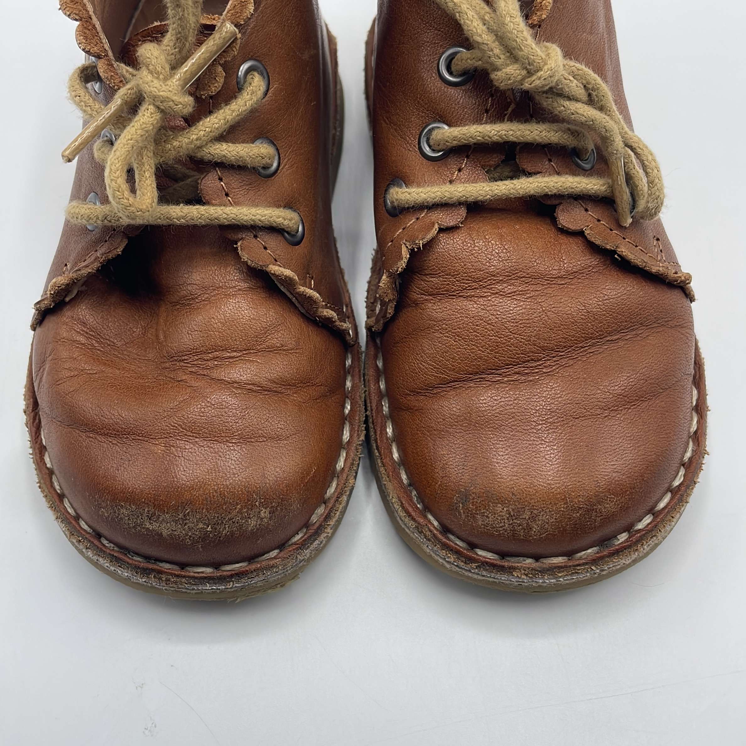 2-Chaussures Petit Nord Taille 23