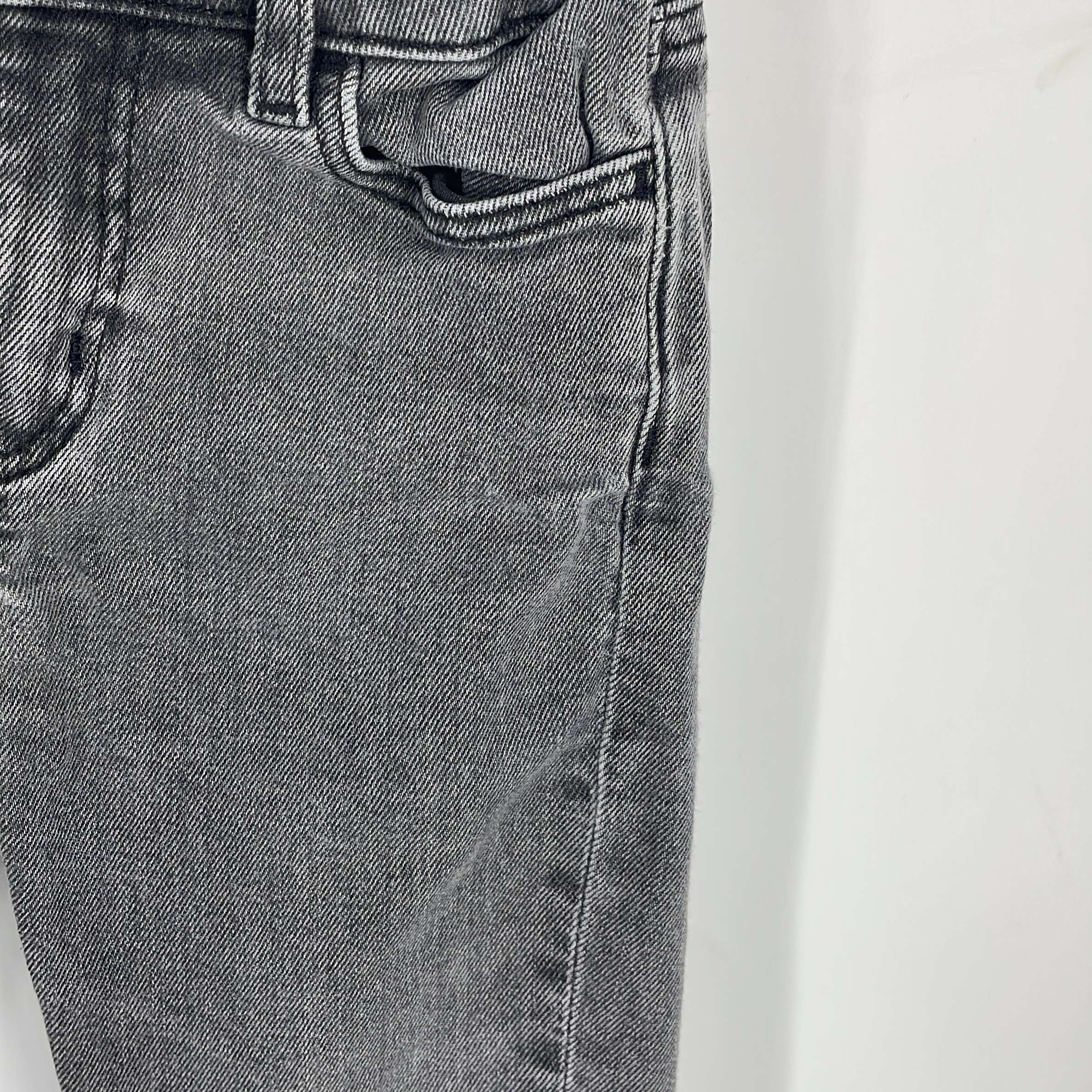 1-Jeans Arket 4-5 Ans