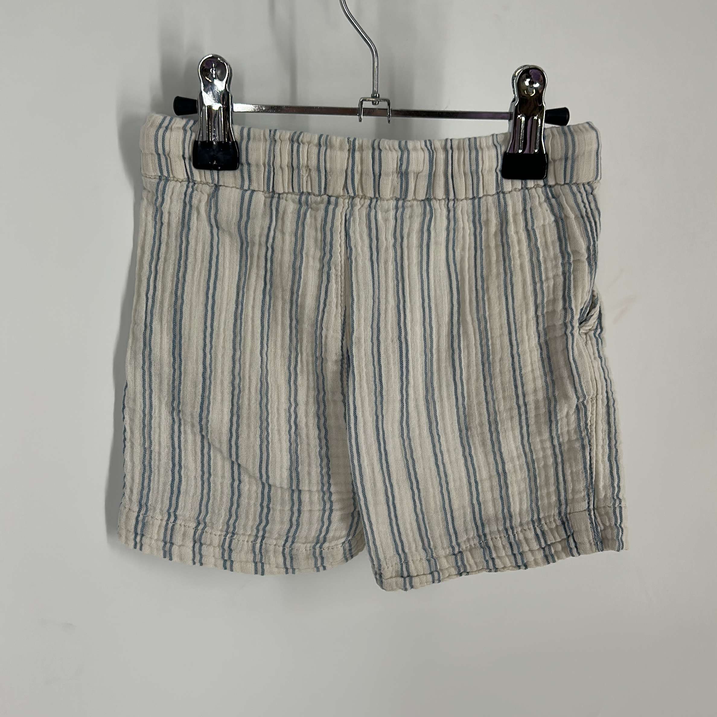 1-Short Zara Baby 24 mois