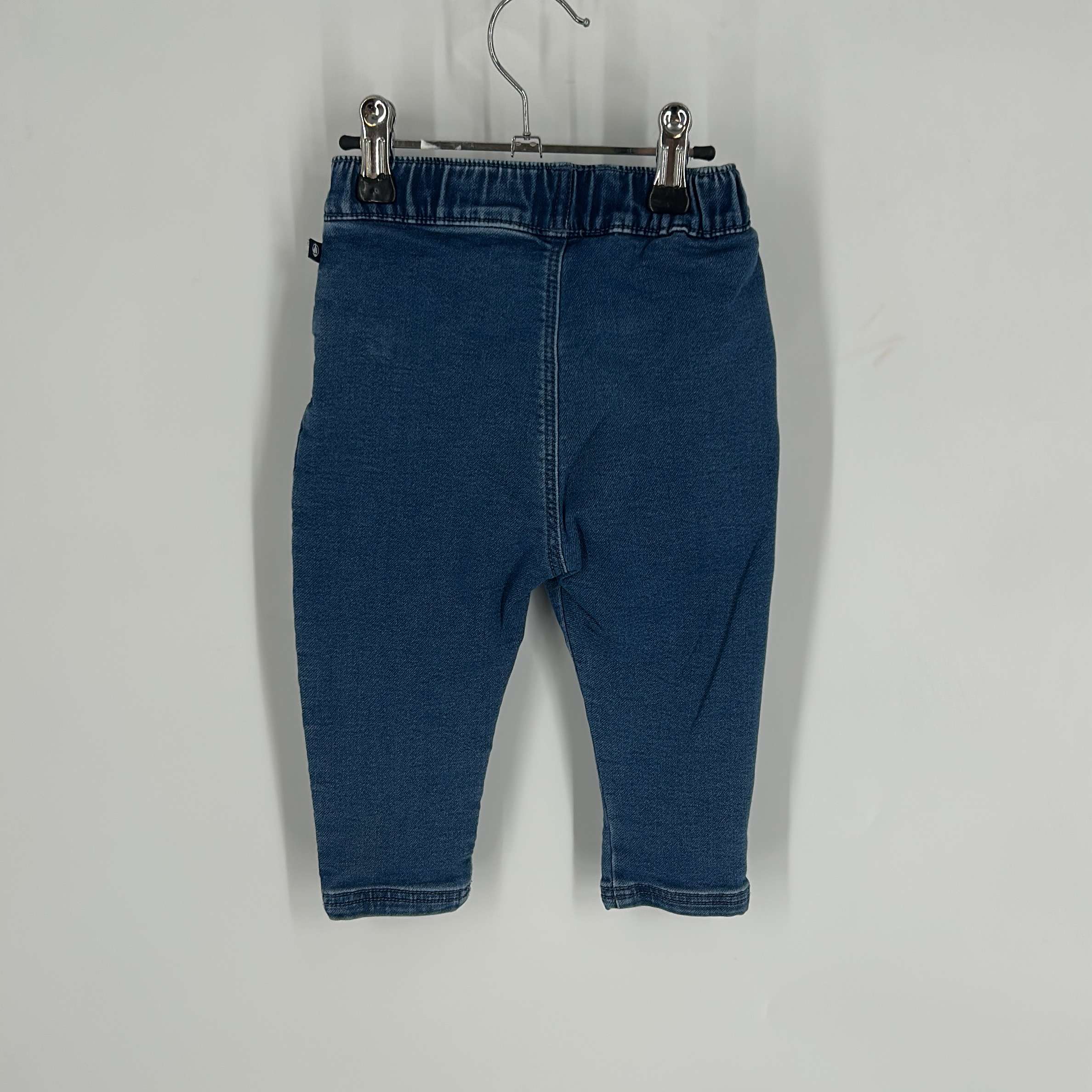 1-Jeans Petit Bateau 18 mois