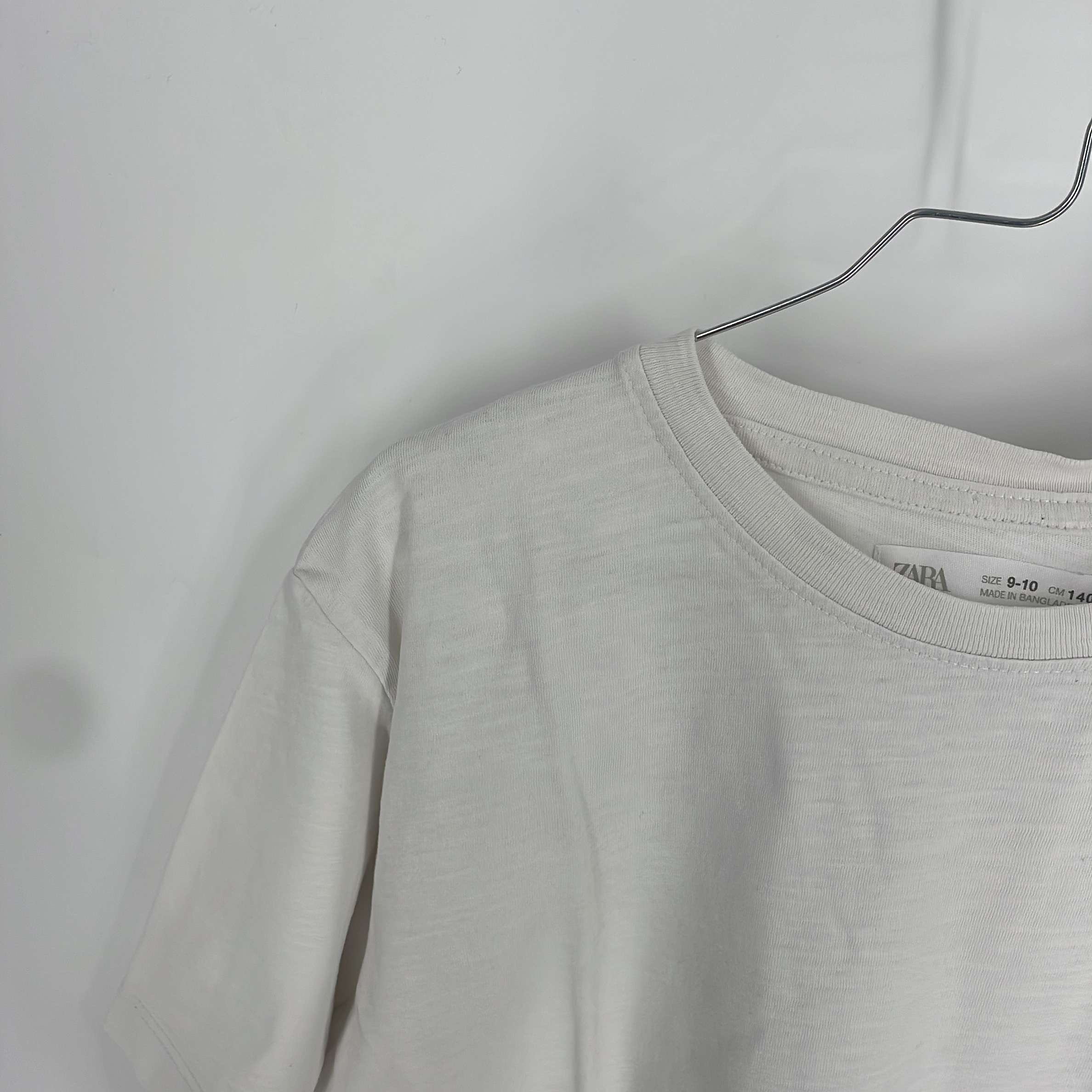 1-T-shirt manches courtes Zara Kids 9-10 Ans