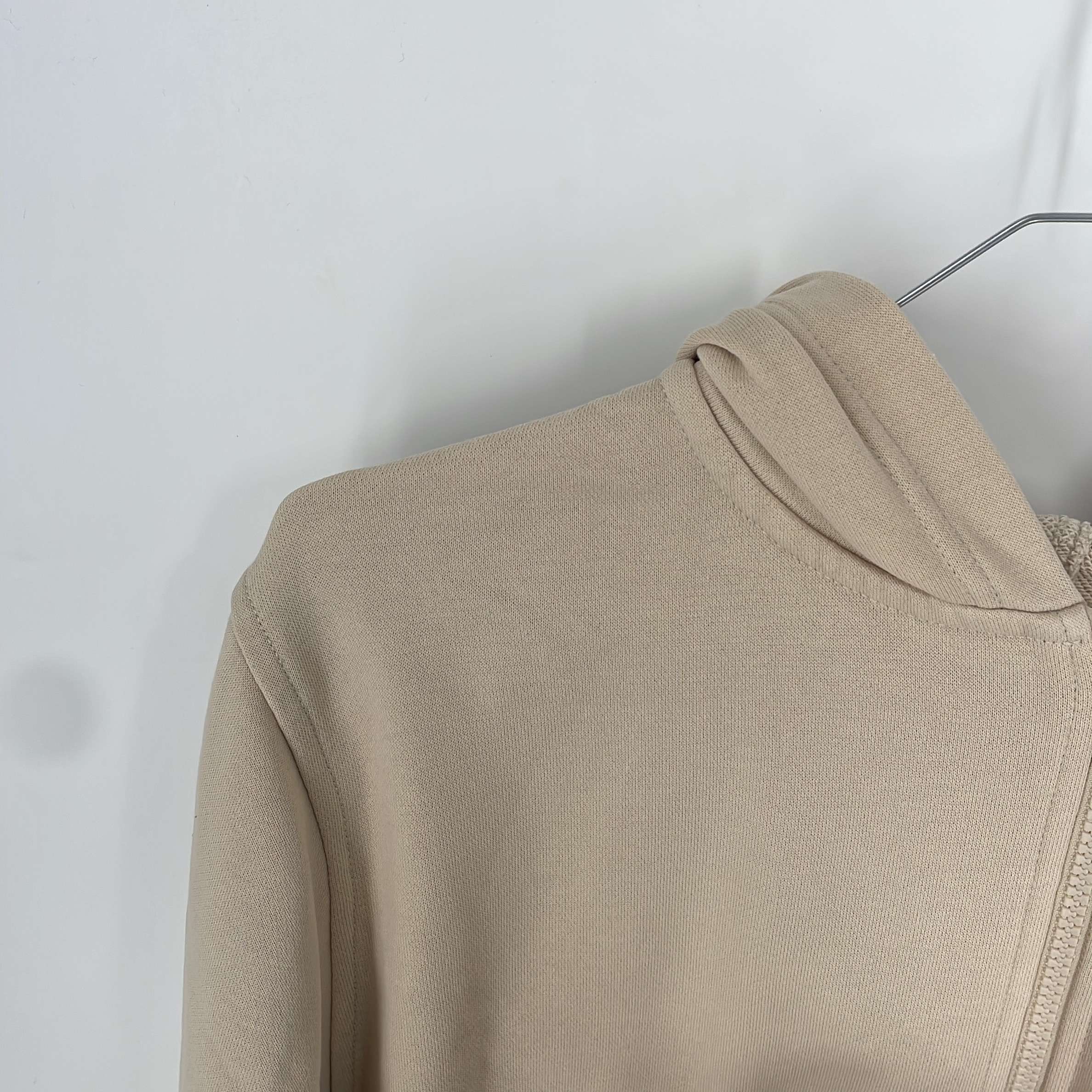 1-Sweat Nike 14 ans