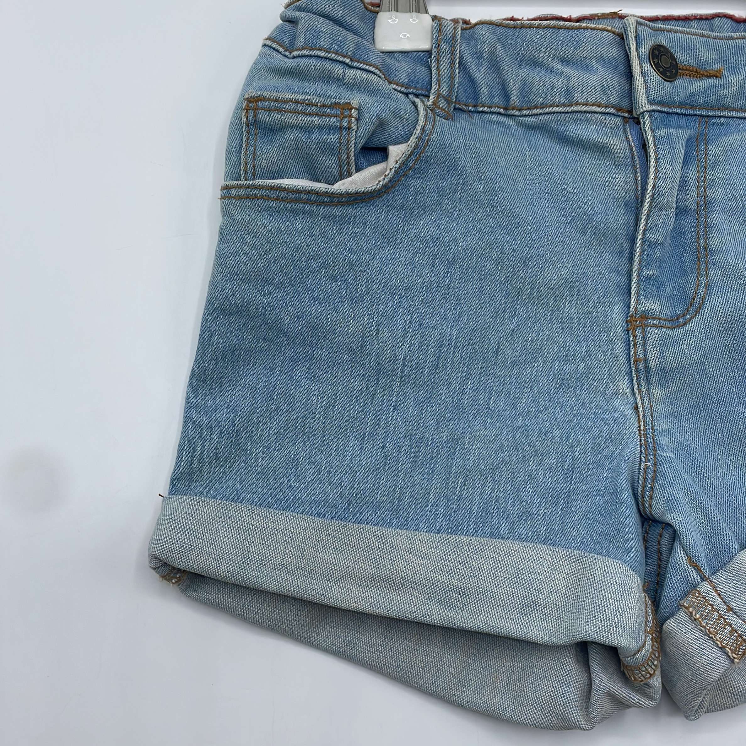 1-Short Monoprix 6 ans