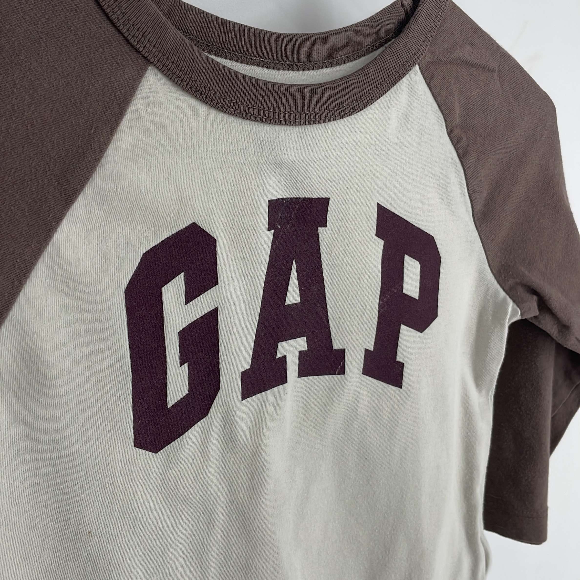 1-T-shirt manches longues Gap 24 mois