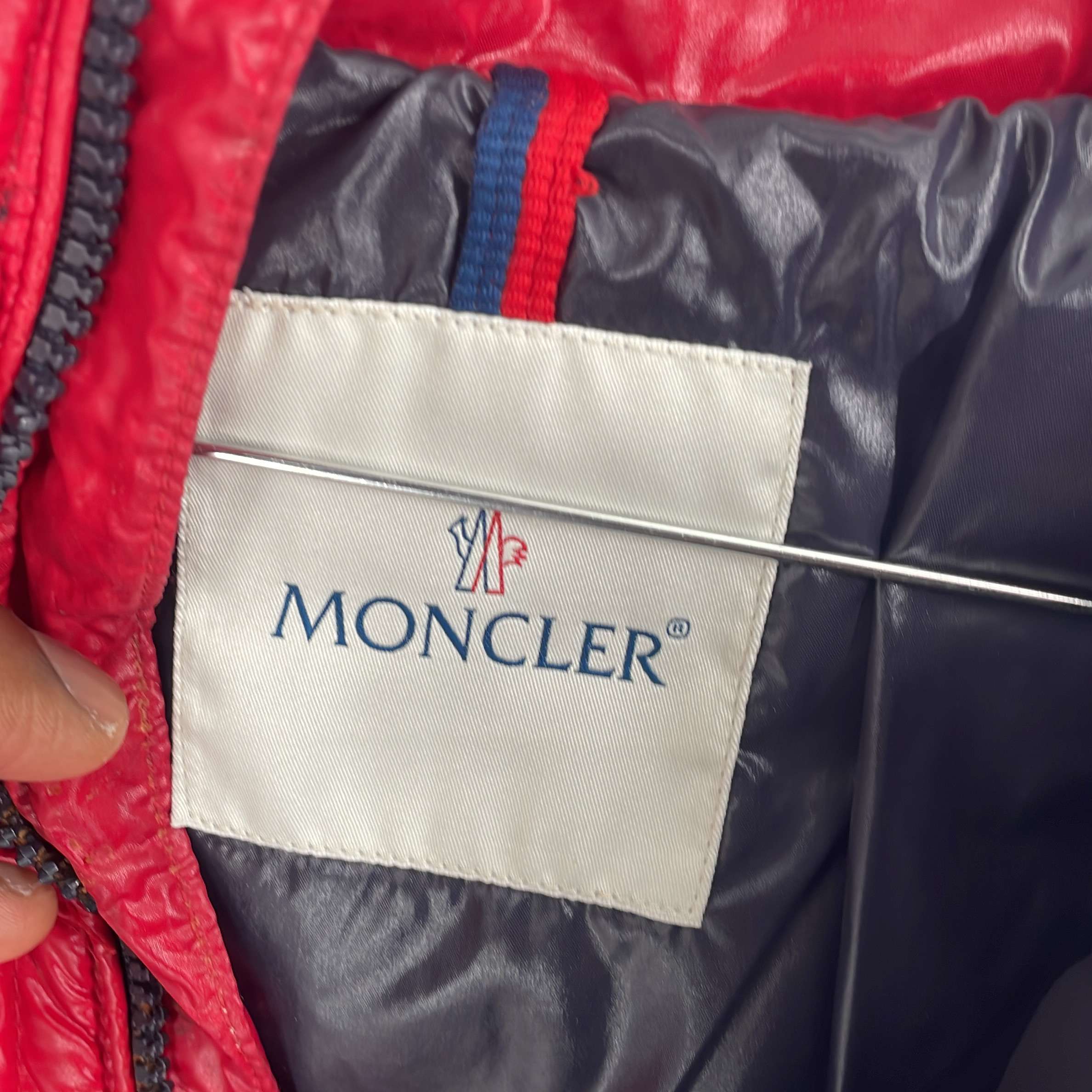 1-Doudoune Moncler 12-18 Mois